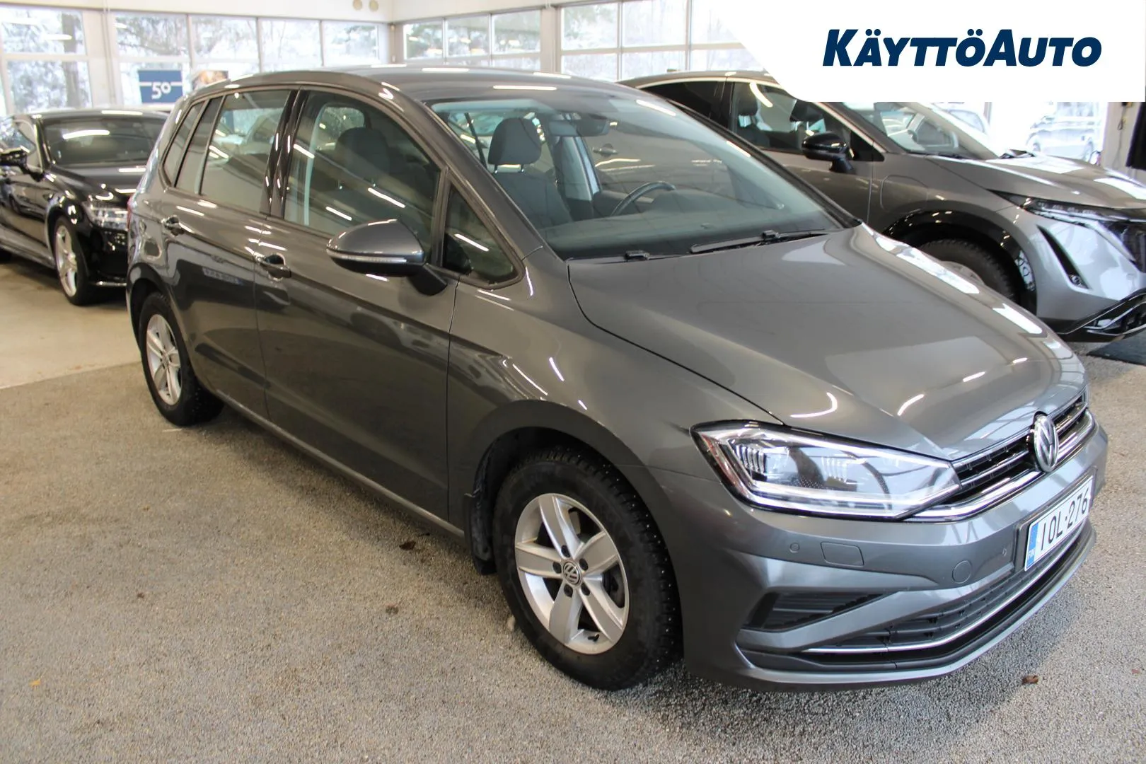 VOLKSWAGEN GOLF SPORTSVAN IOL-276 carousel image