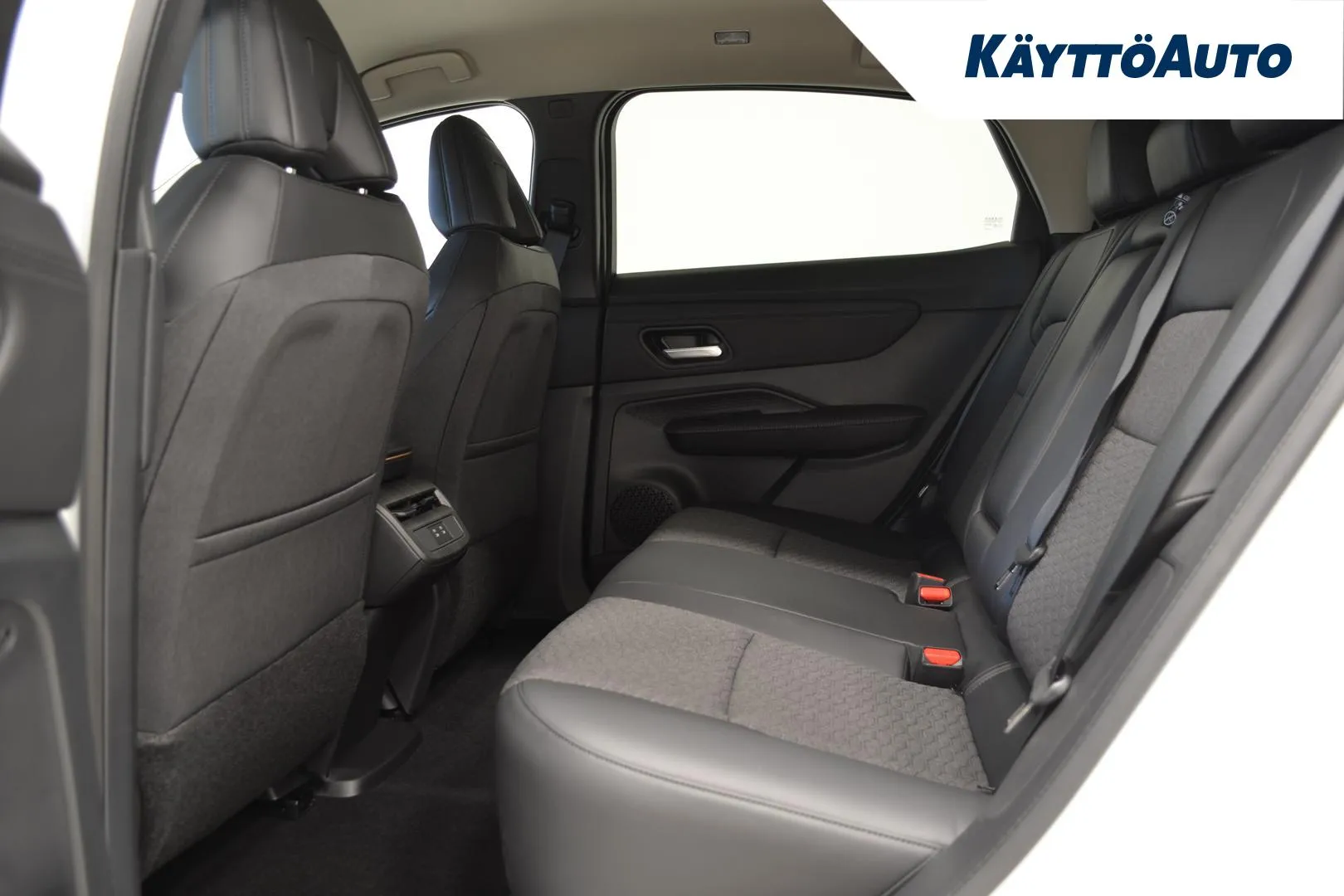 Nissan Ariya XTB-883 carousel image