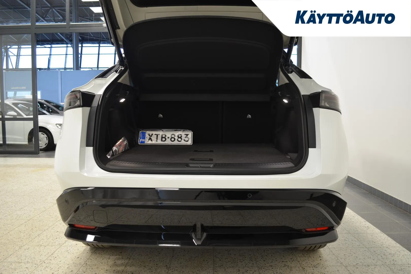 Nissan Ariya XTB-883 carousel image