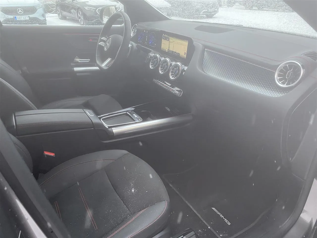 MERCEDES-BENZ EQA EVL-364 carousel image