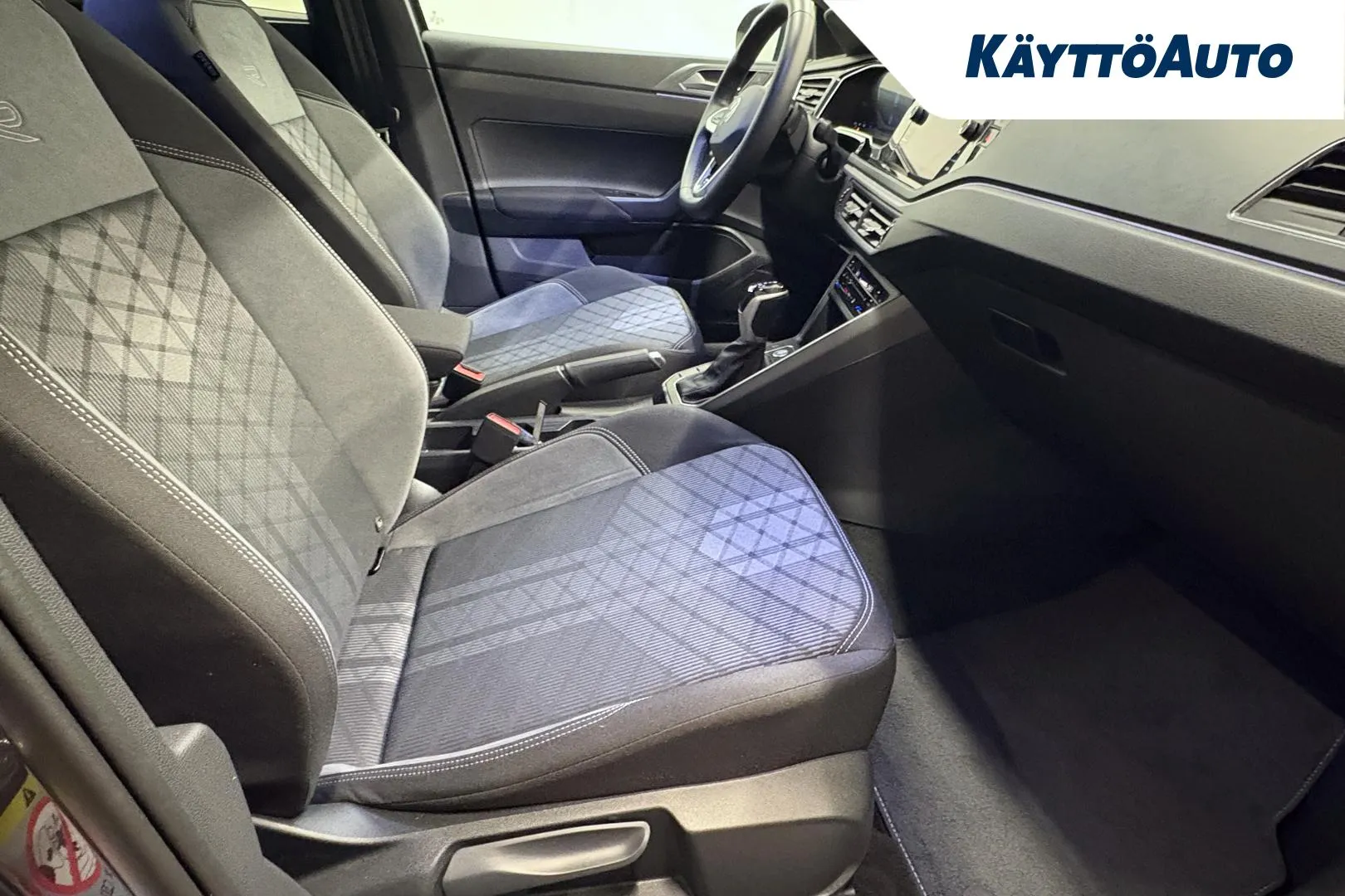 VOLKSWAGEN Taigo XTA-789 carousel image