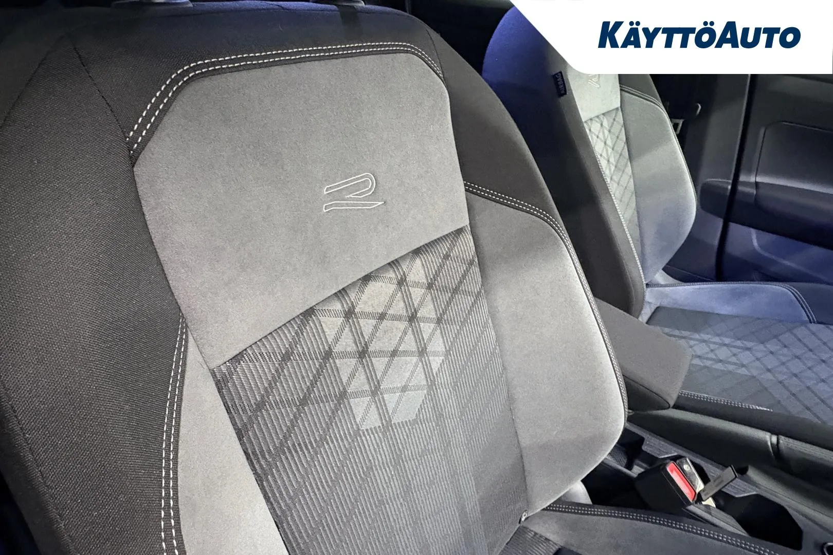 VOLKSWAGEN Taigo XTA-789 carousel image