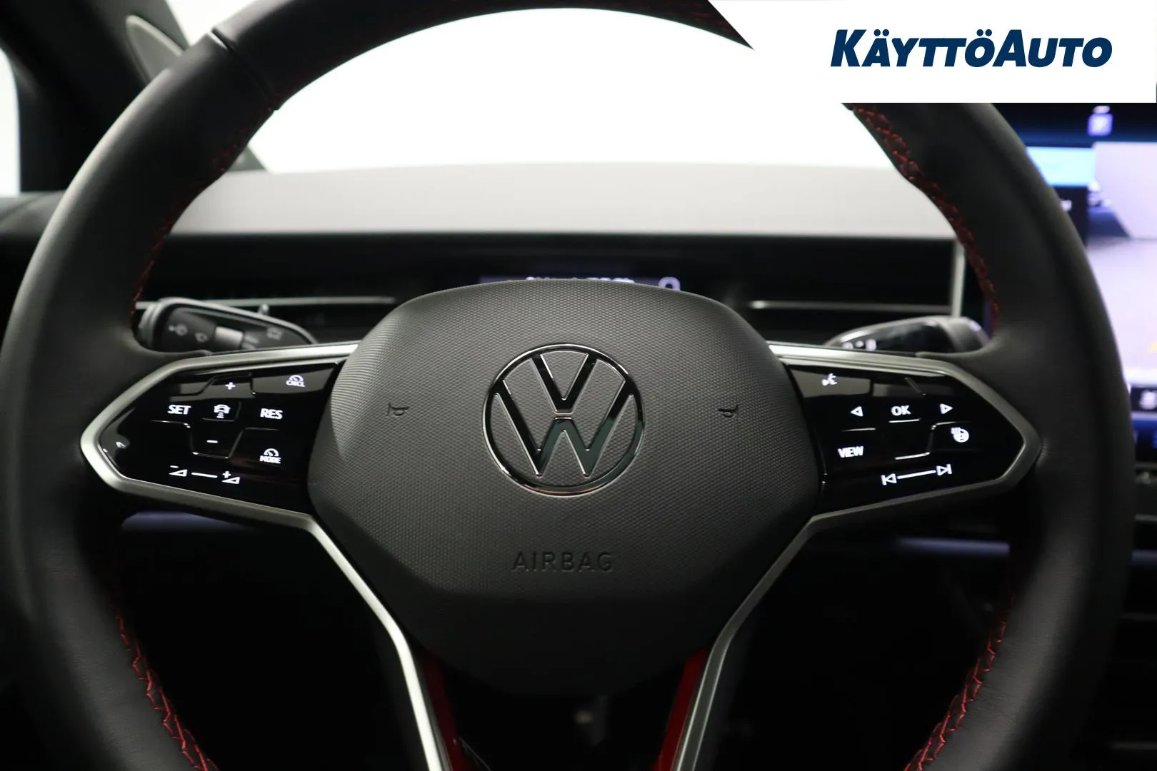 Volkswagen ID.7 EVJ-449 carousel image