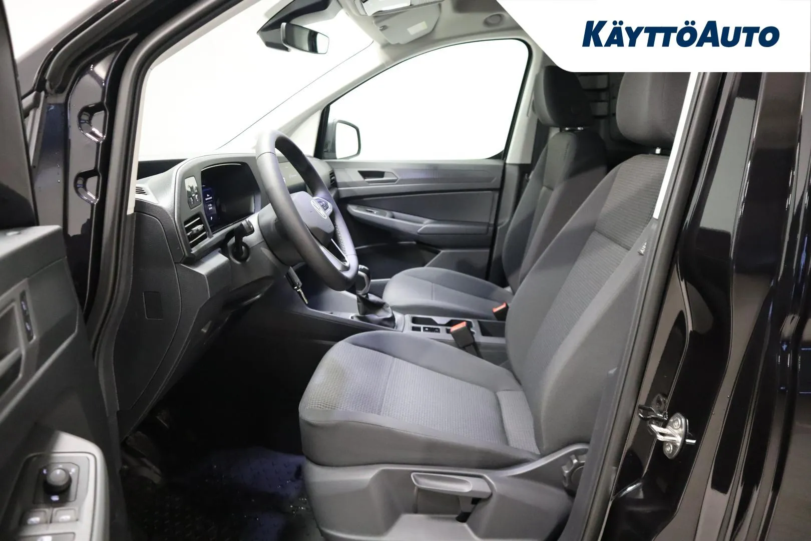 Volkswagen Caddy Maxi 729916 carousel image