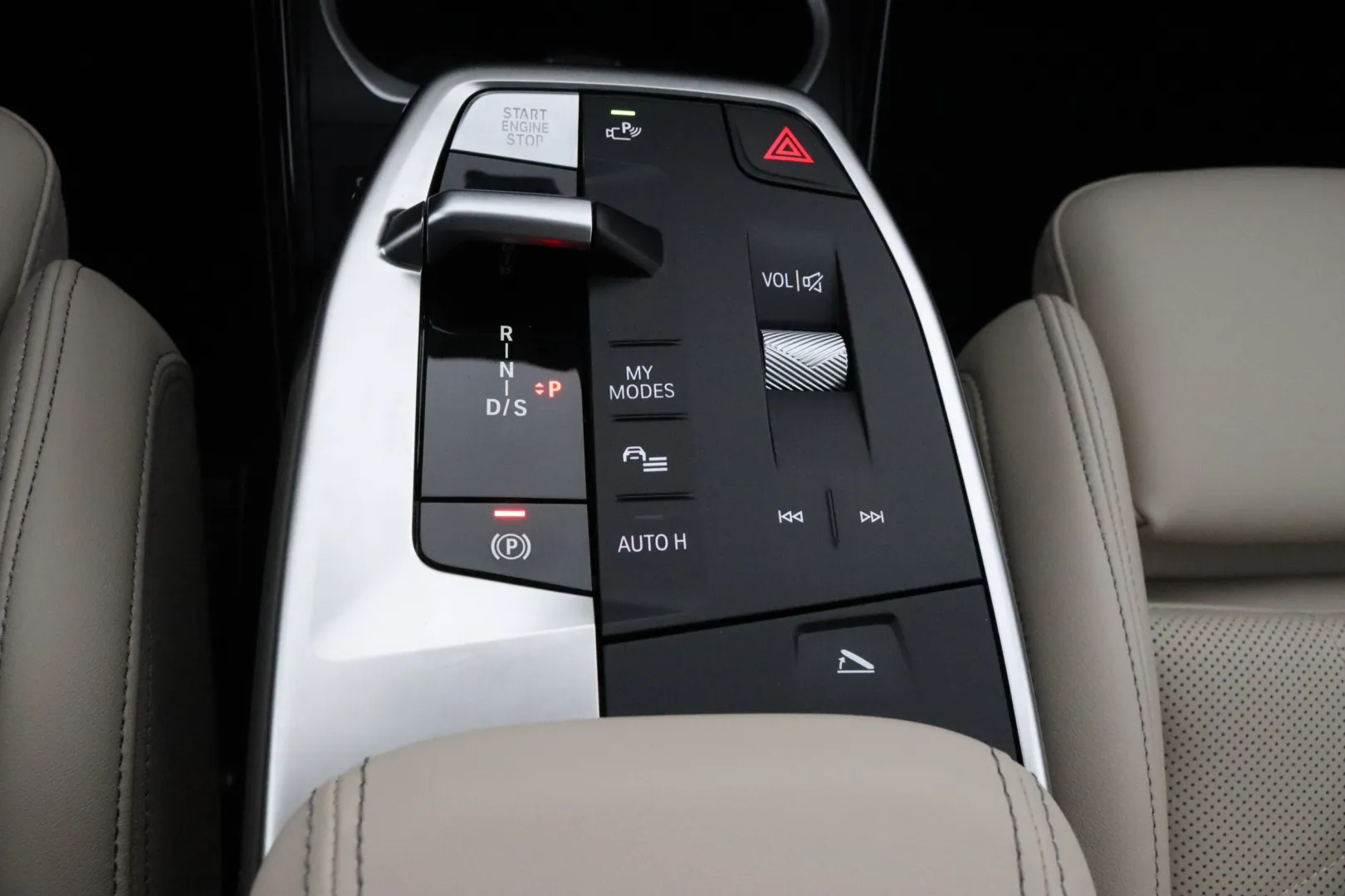 BMW X1 XSX-274 carousel image