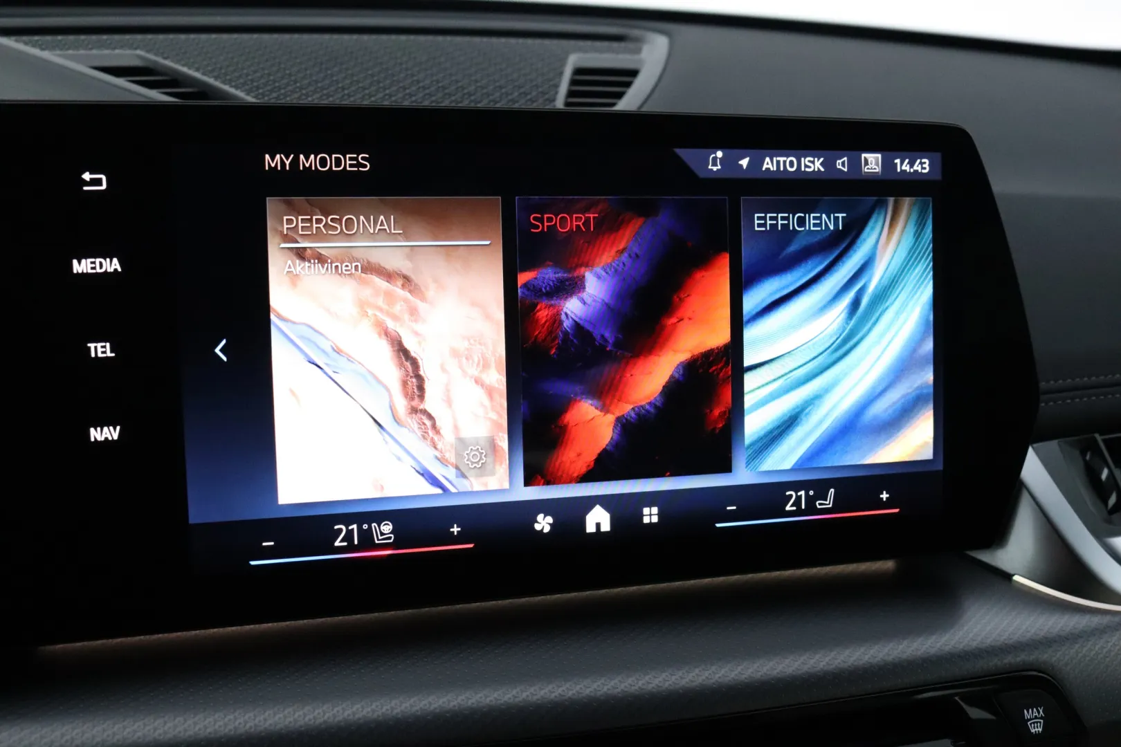 BMW X1 XSX-274 carousel image