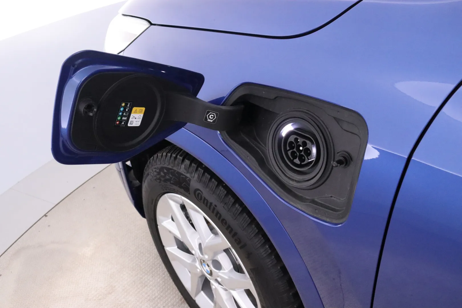 BMW X1 XSX-274 carousel image