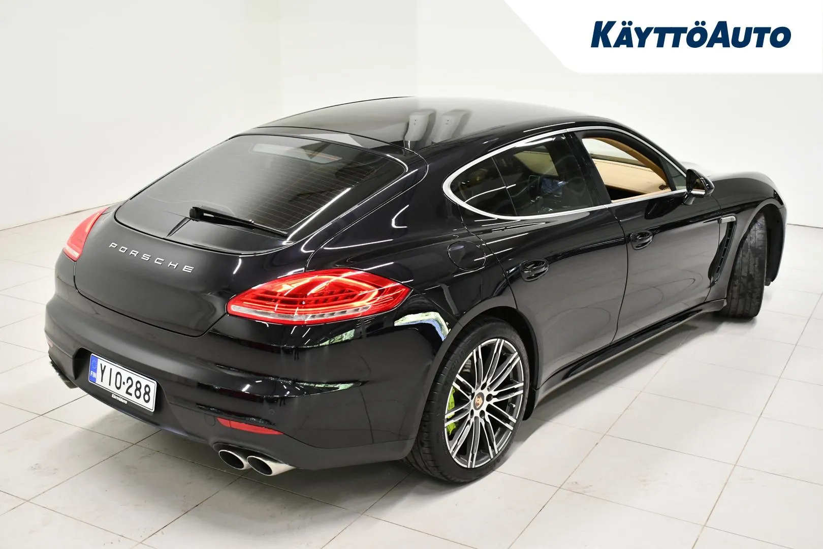 PORSCHE Panamera YIO-288 carousel image
