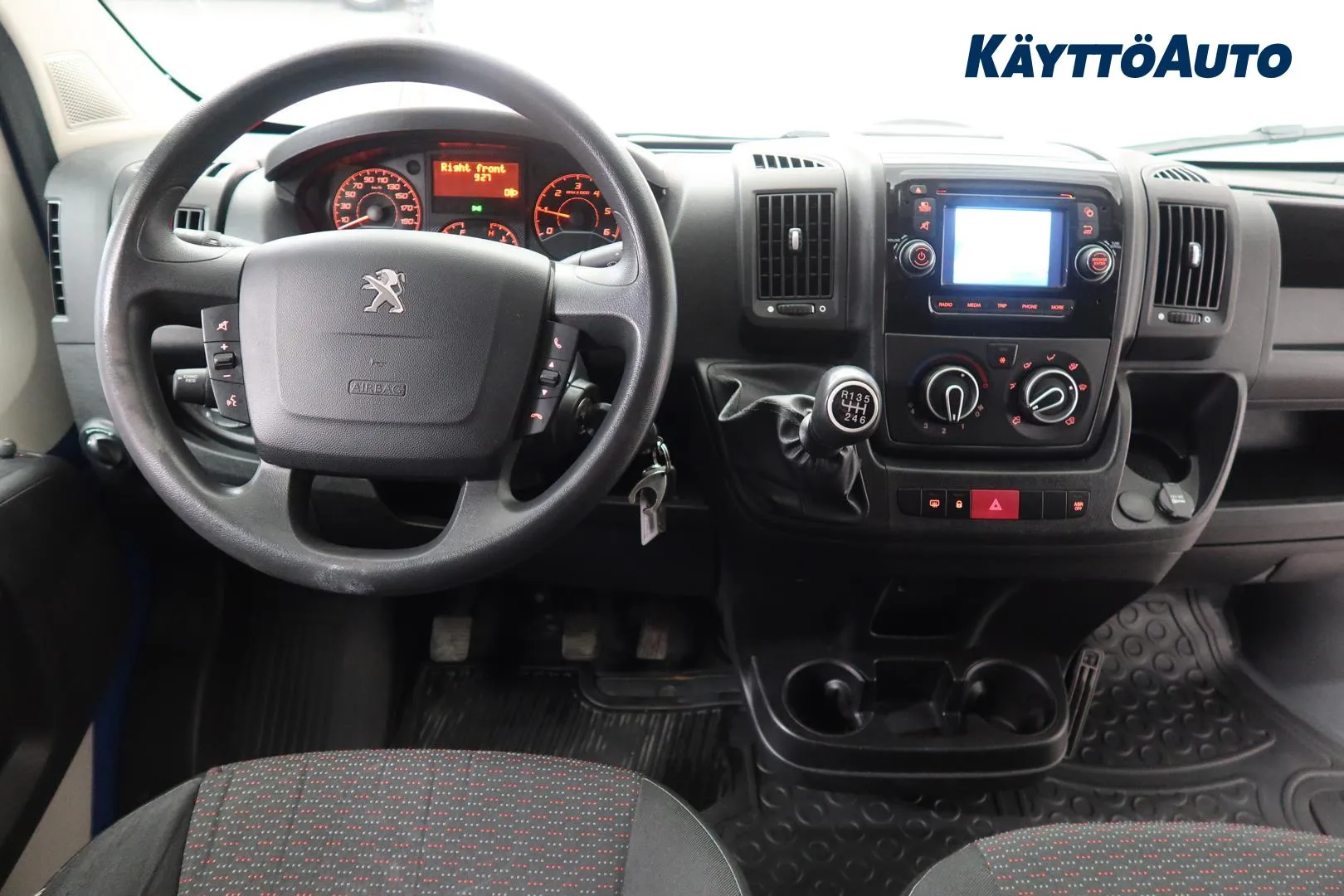 PEUGEOT Boxer CNJ-567 carousel image