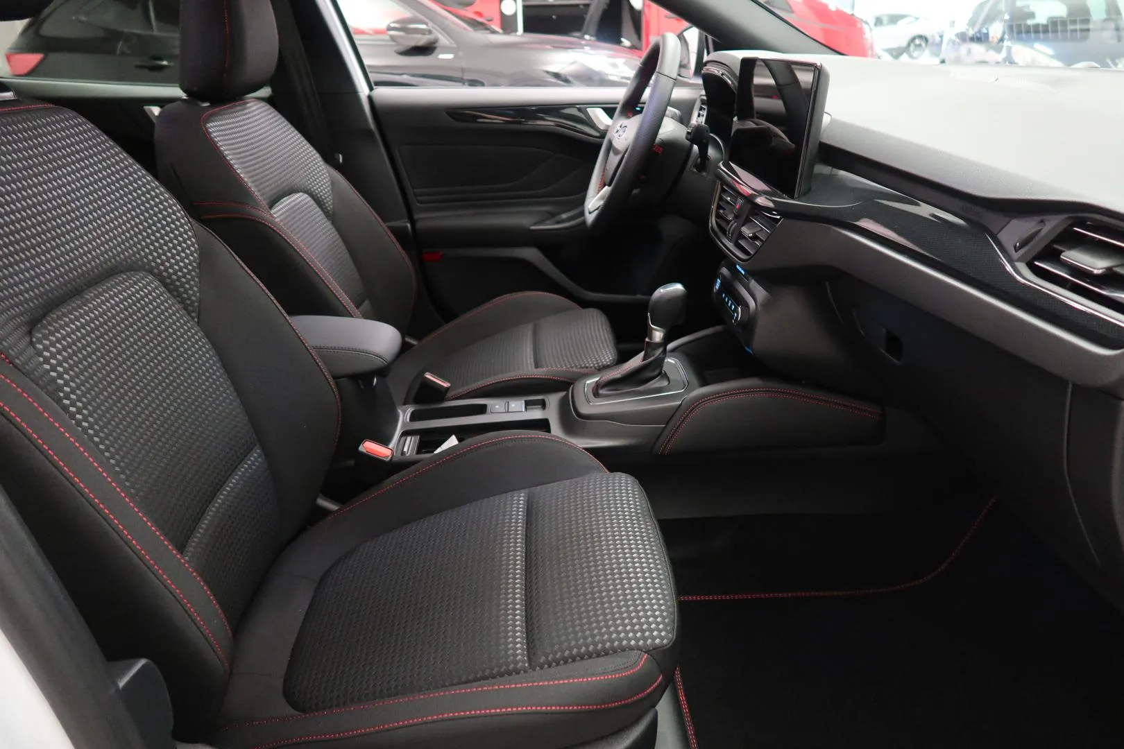 Ford Focus FSG-783 carousel image