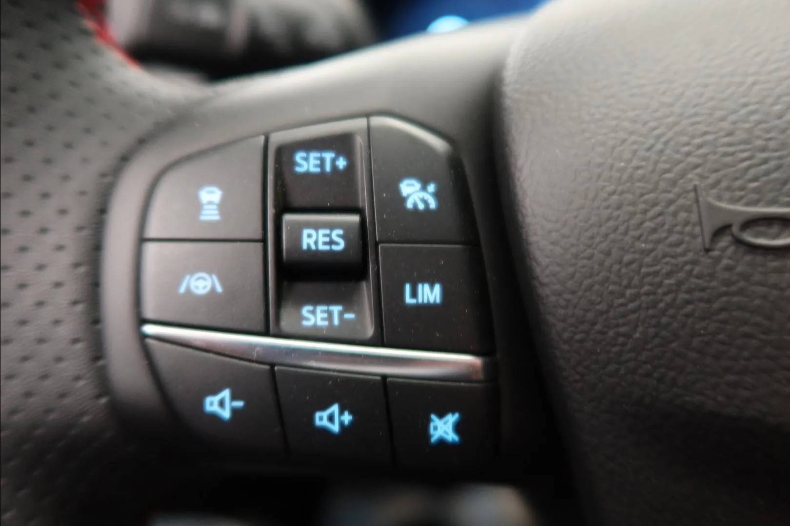 Ford Focus FSG-783 carousel image