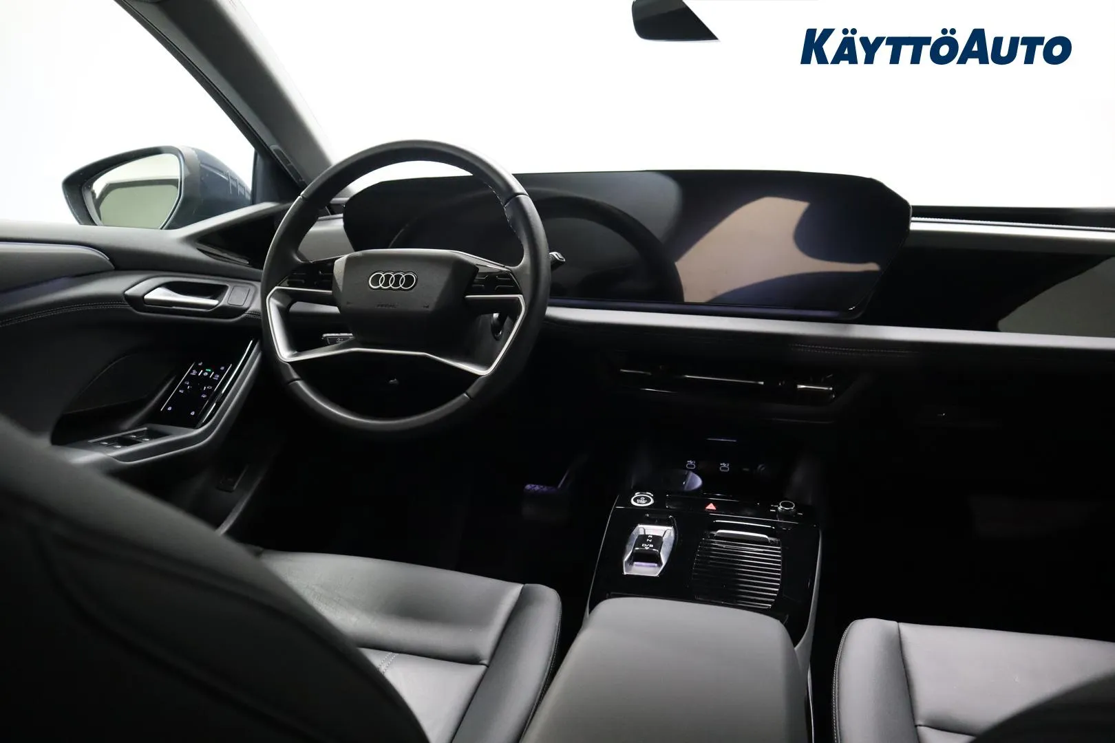 Audi A6 e-tron GRE-772 carousel image