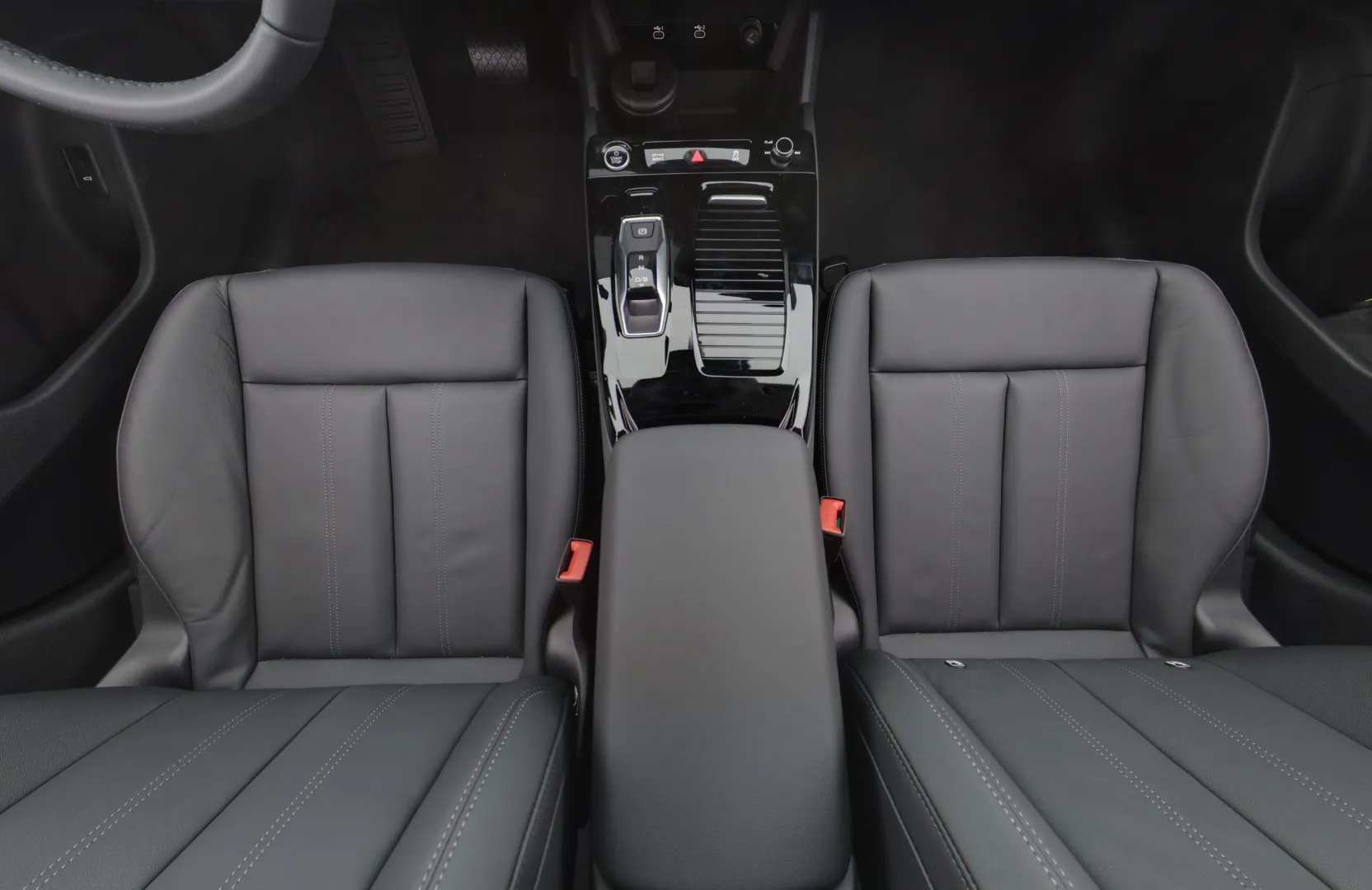 Audi A6 e-tron ISC-620 carousel image