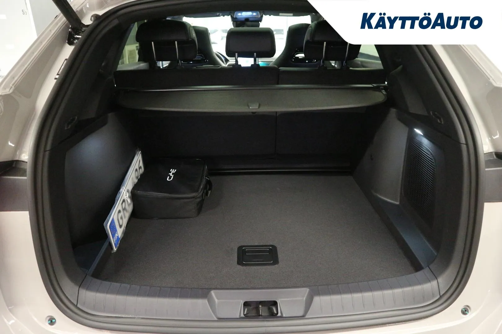 BYD Seal U GRB-496 carousel image