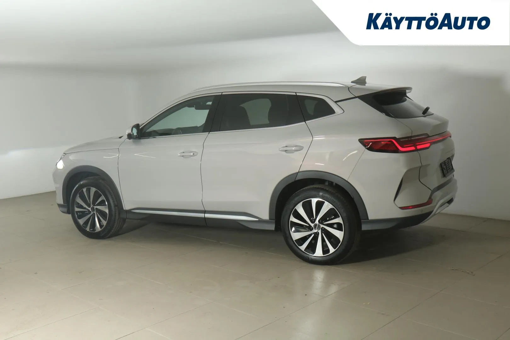 BYD Seal U GRB-496 carousel image