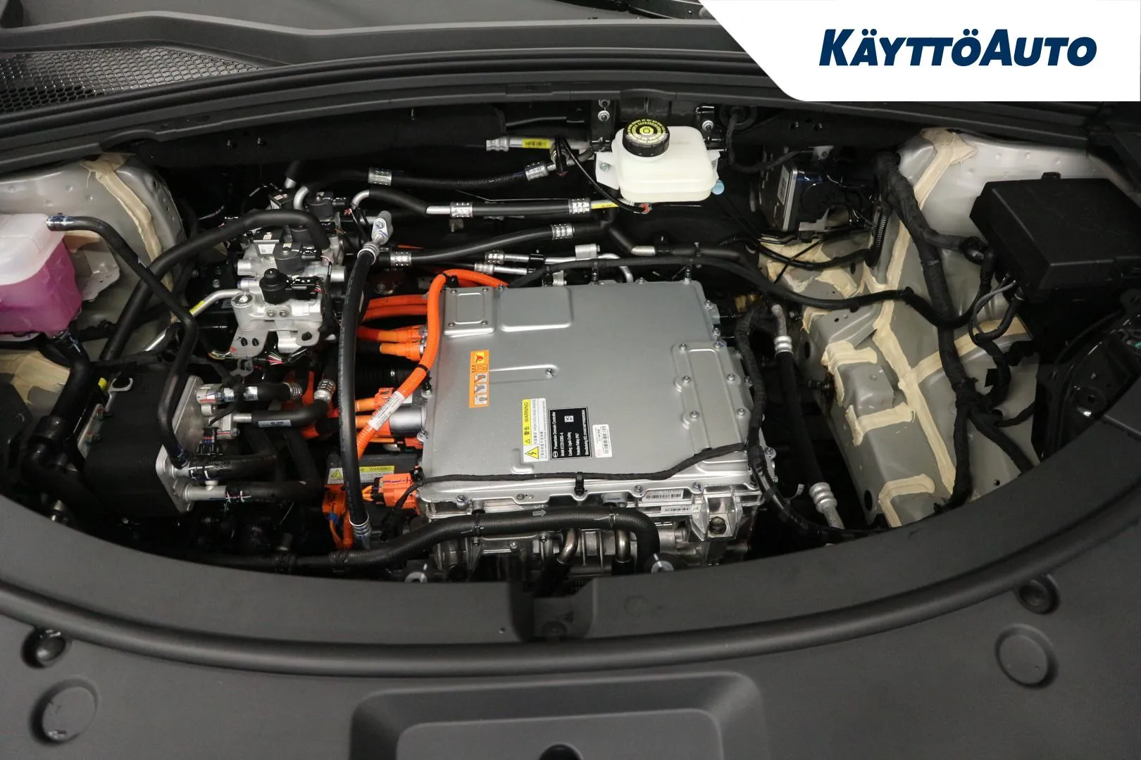 BYD Seal U GRB-496 carousel image