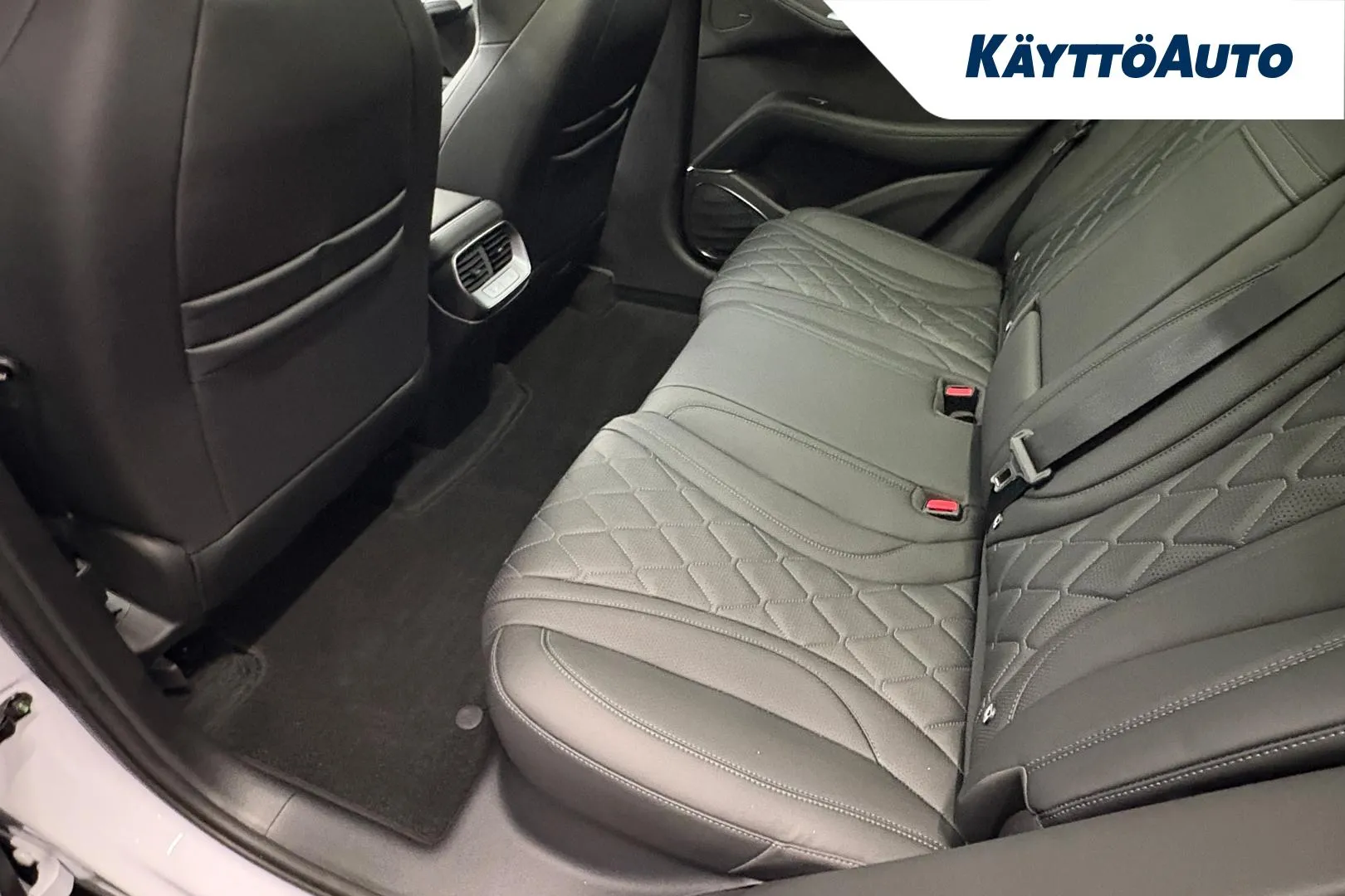 BYD Sealion 7 JNV-302 carousel image