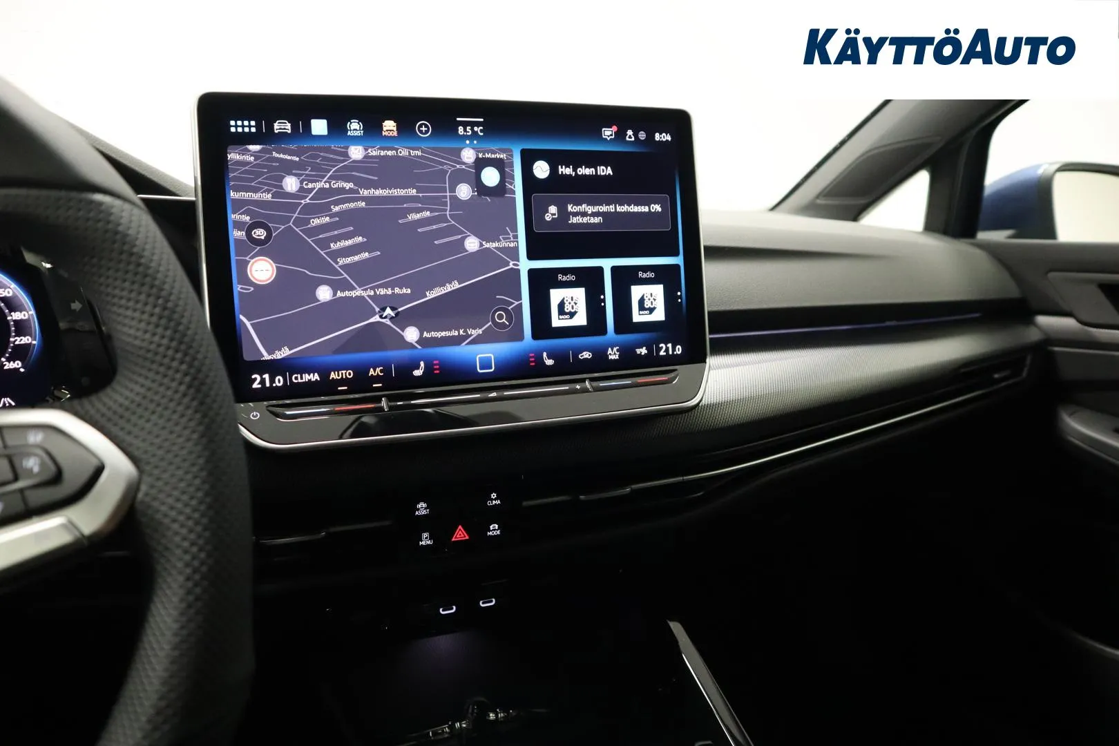 Volkswagen Golf JNY-835 carousel image