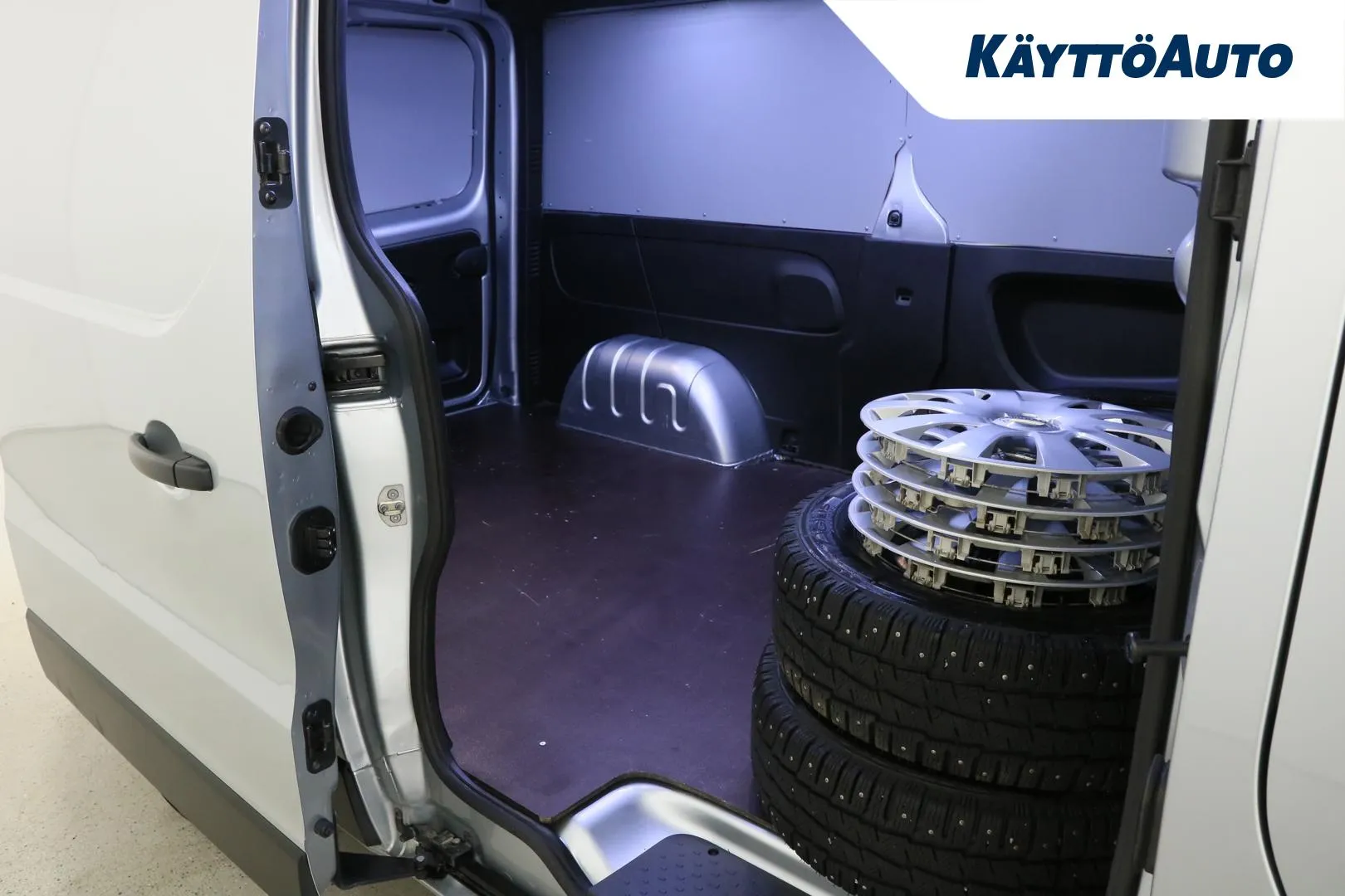 Nissan Primastar OZV-632 carousel image