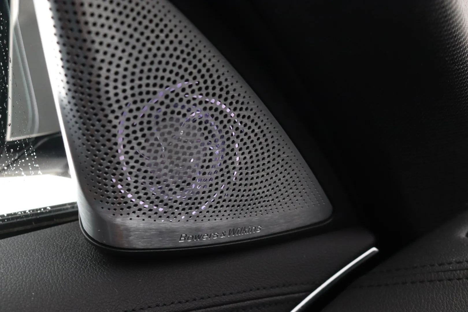 BMW M5 SMU-384 carousel image