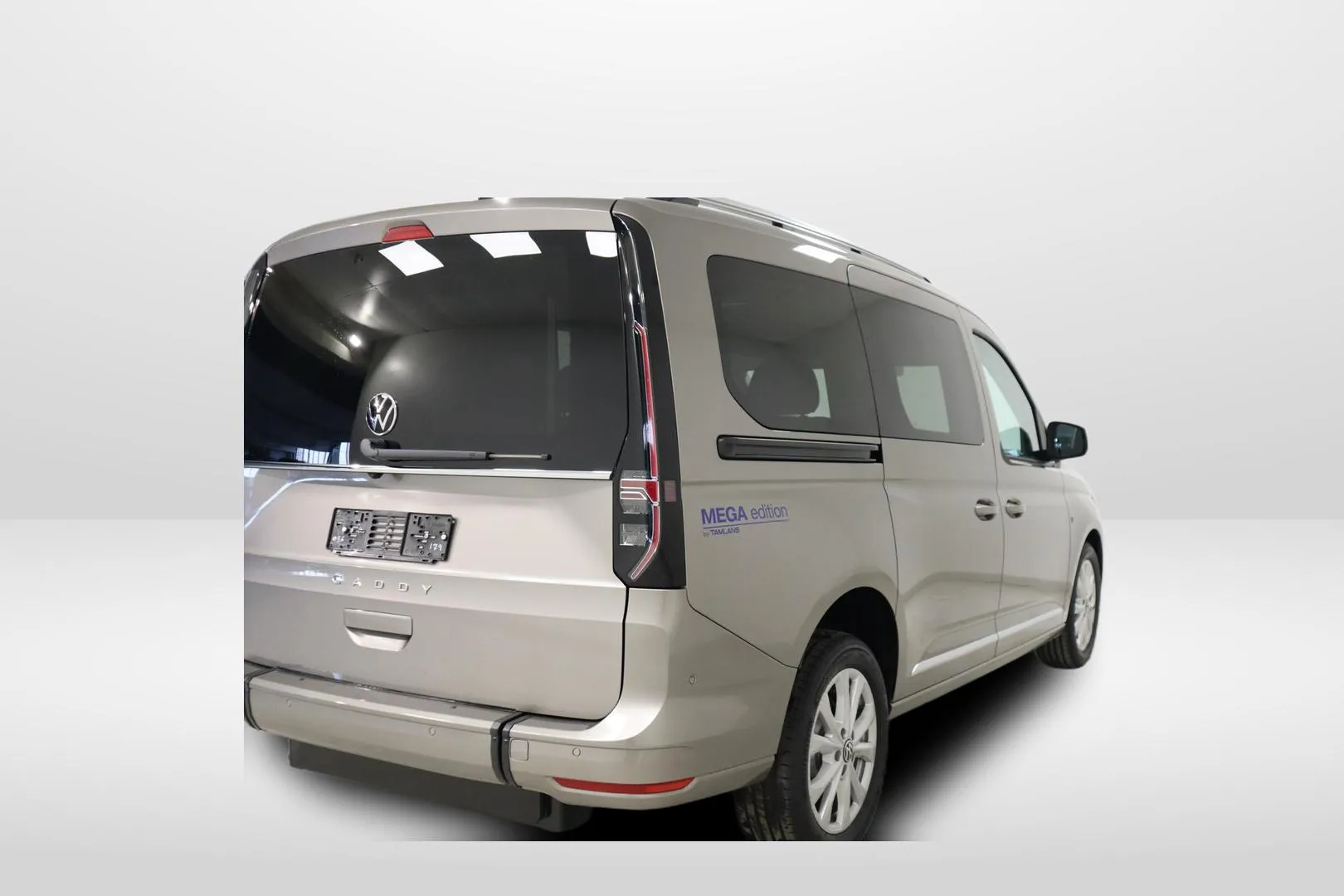 Volkswagen Caddy Maxi ZPA-186 carousel image