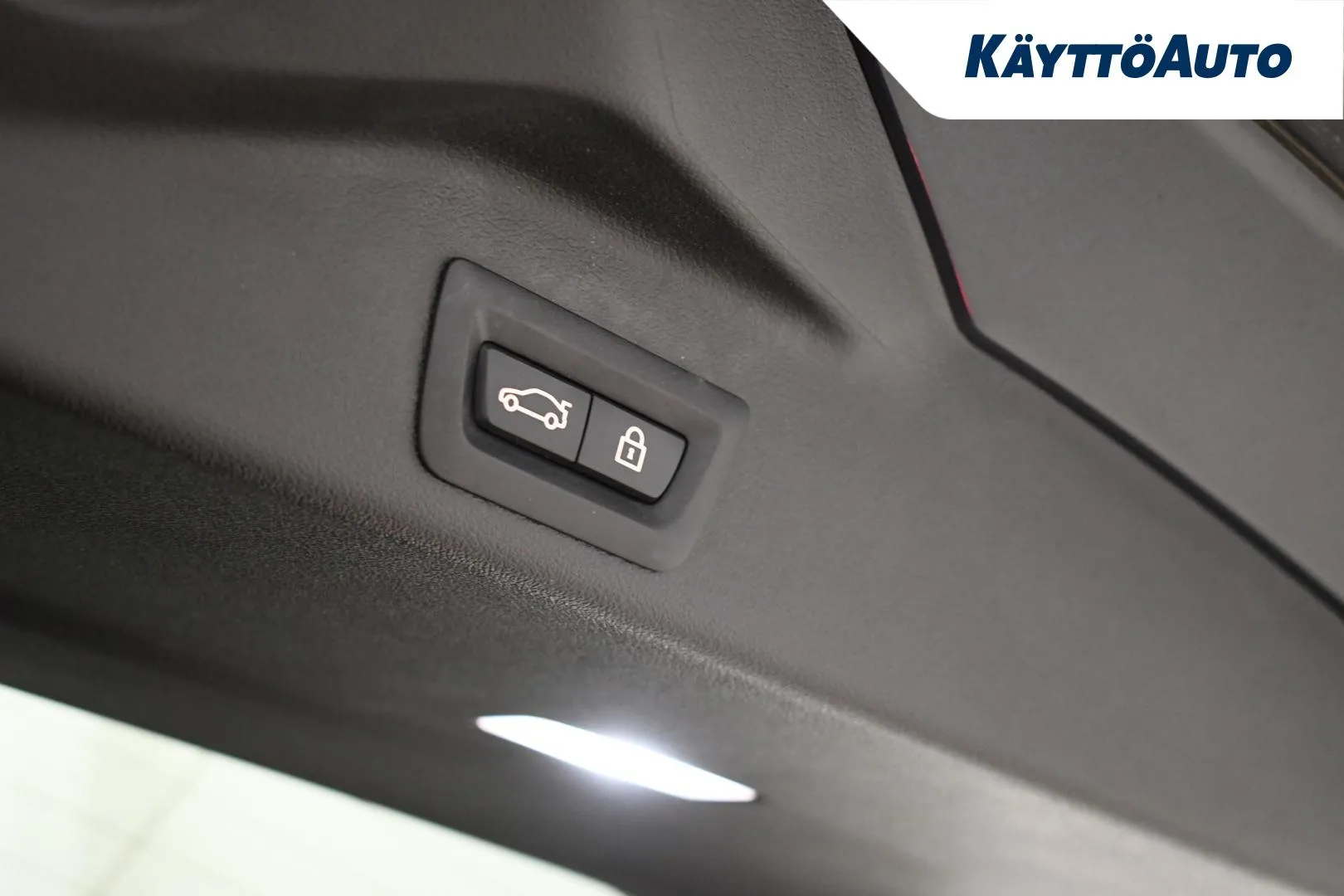 BMW X5 IZA-568 carousel image