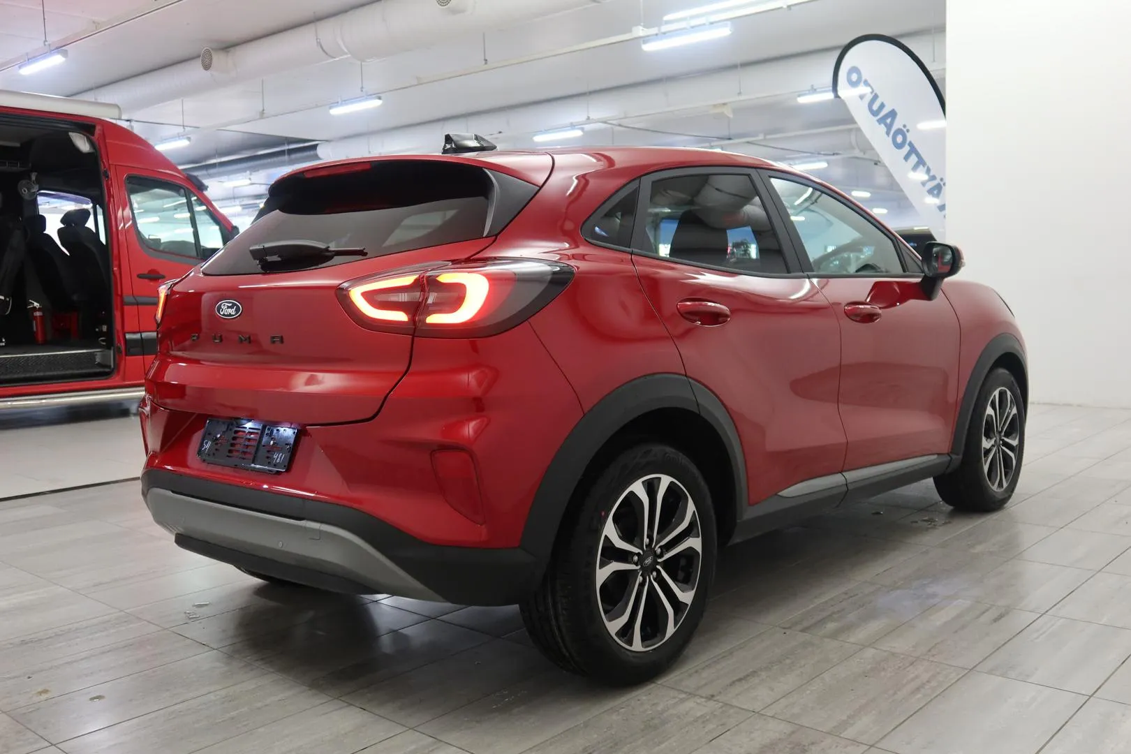 Ford Puma JNV-111 carousel image