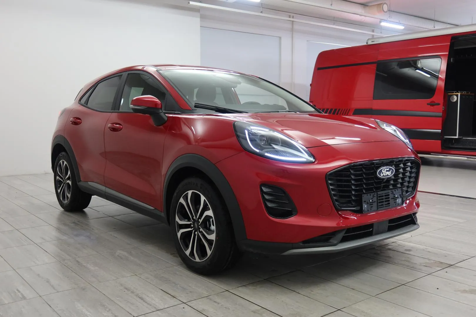 Ford Puma JNV-111 carousel image