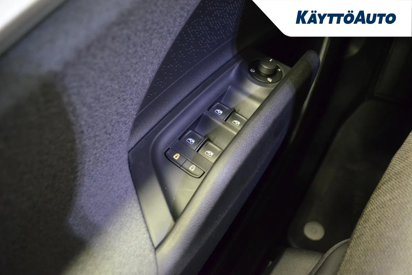 Skoda Enyaq GRC-111 carousel image