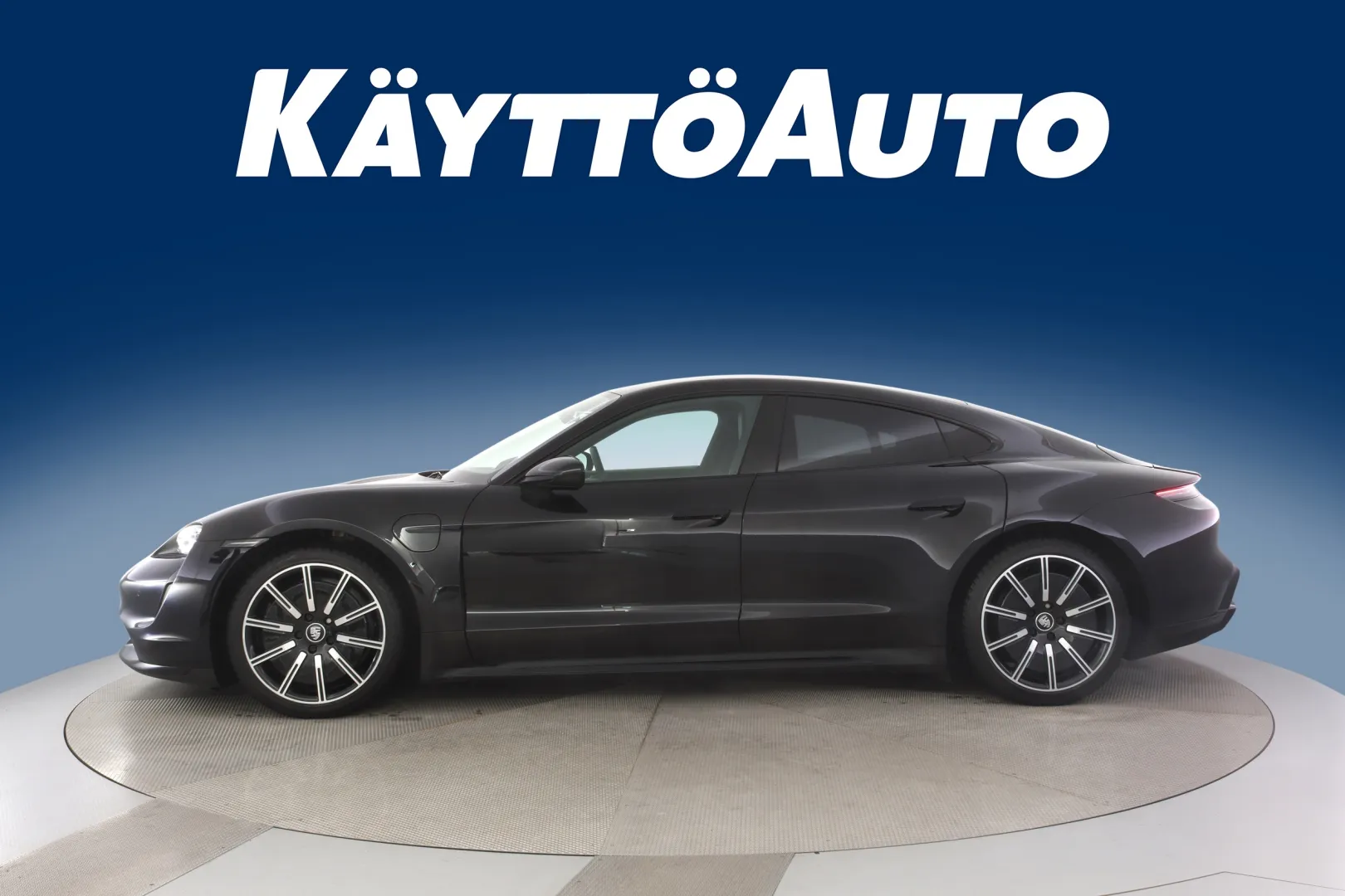 PORSCHE Taycan LSN-415 carousel image