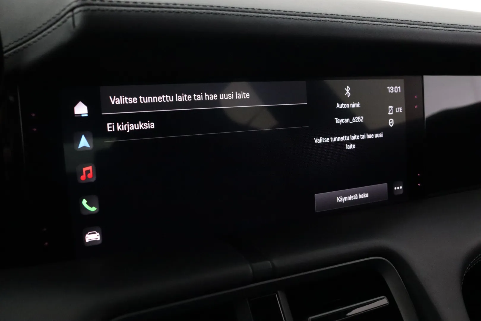 PORSCHE Taycan LSN-415 carousel image