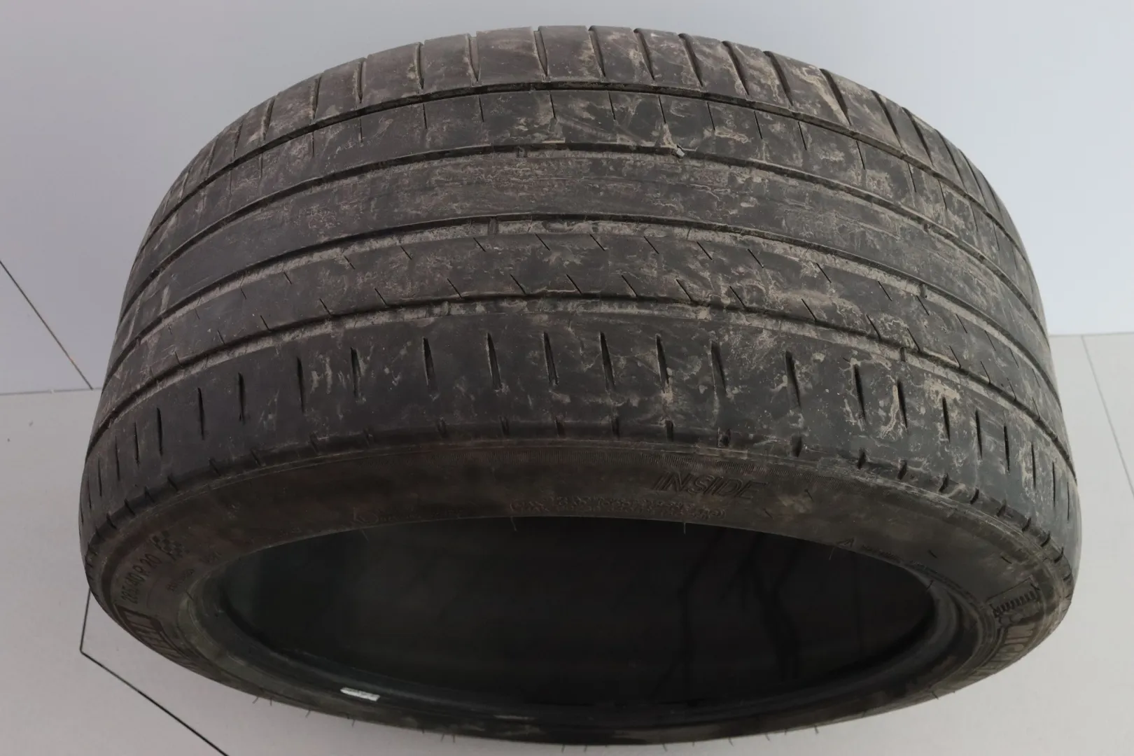 PORSCHE Taycan LSN-415 carousel image