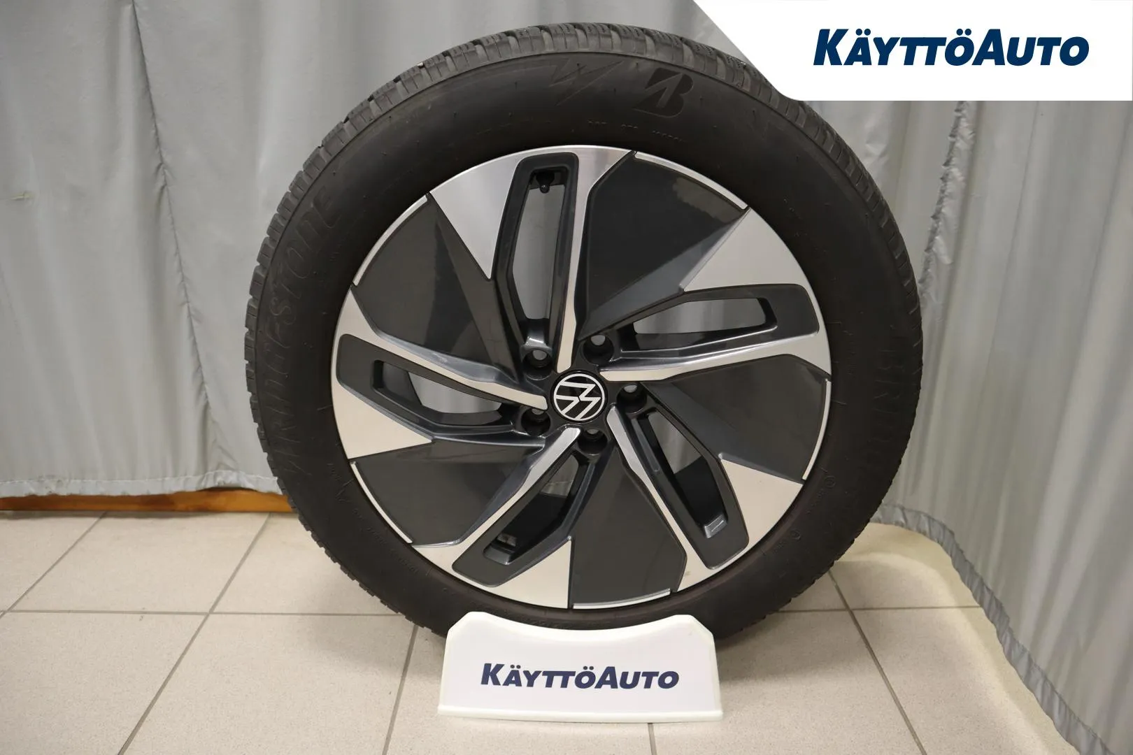 VOLKSWAGEN ID.4 JNX-912 carousel image