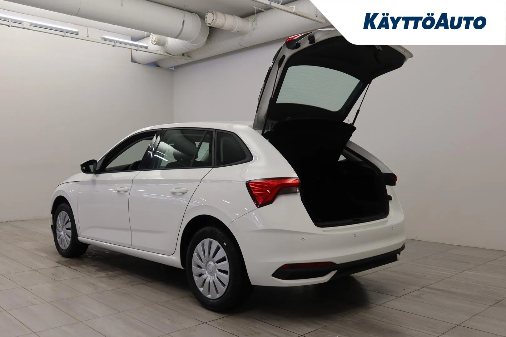 Skoda Scala ZPH-869 carousel image