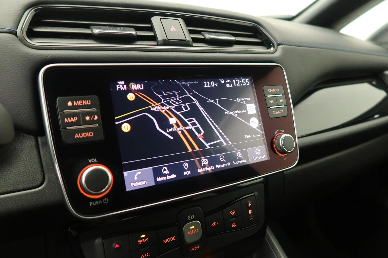 Nissan Leaf IRR-517 carousel image