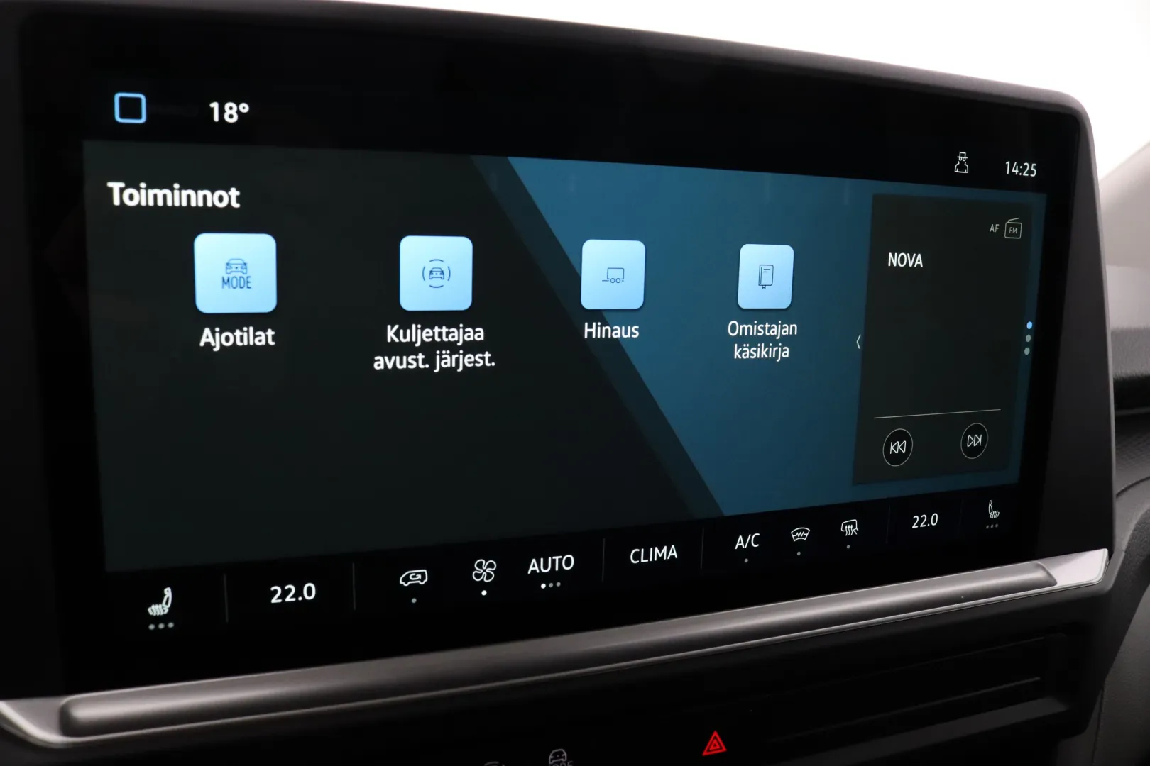 Volkswagen Transporter LTE-845 carousel image