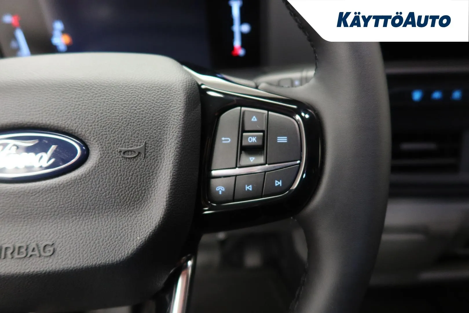 Ford Transit Custom ZPB-882 carousel image