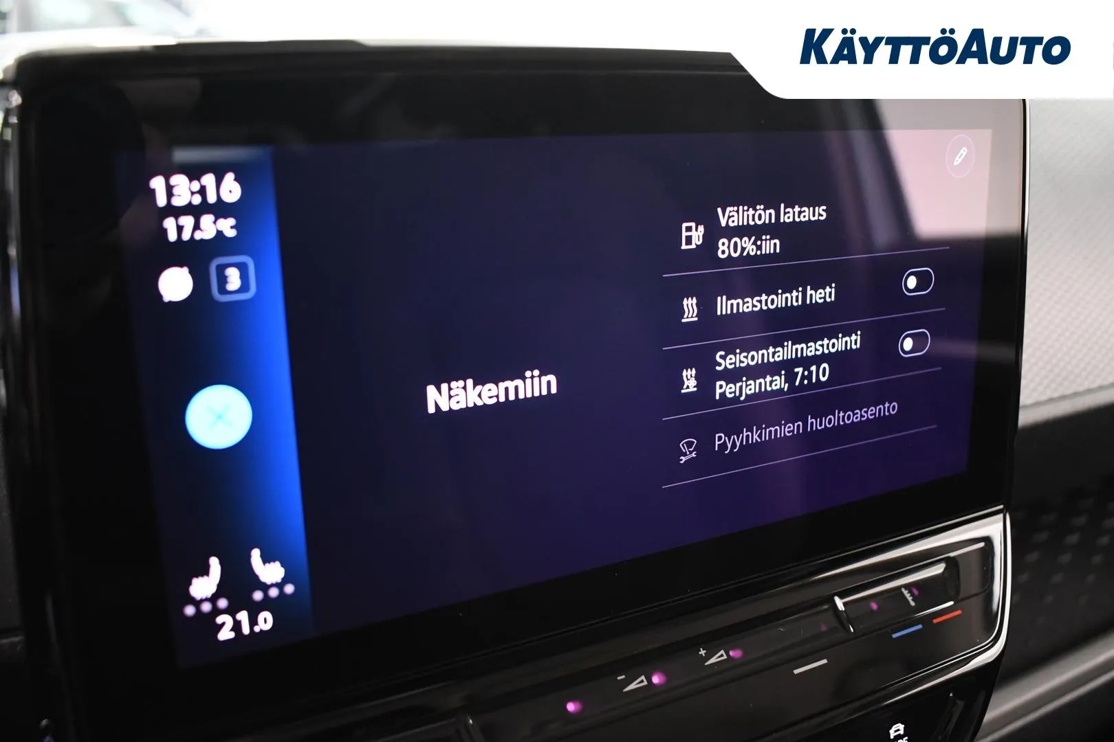 VOLKSWAGEN ID. Buzz Cargo YXT-787 carousel image