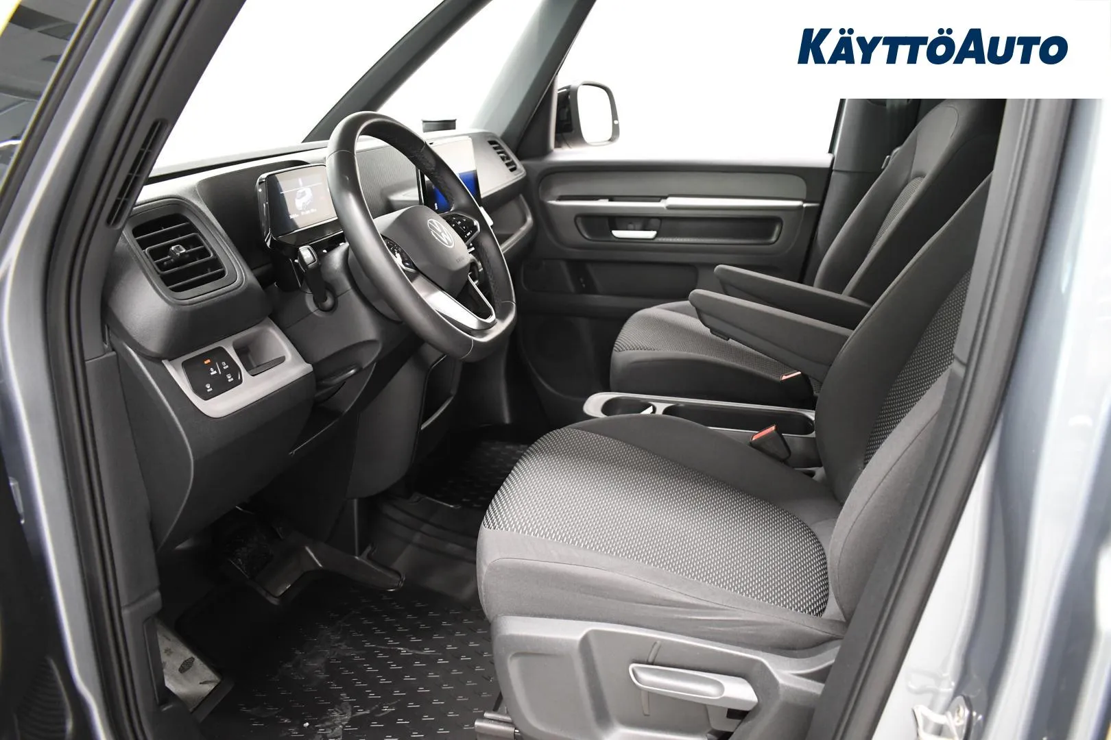 VOLKSWAGEN ID. Buzz Cargo YXT-787 carousel image