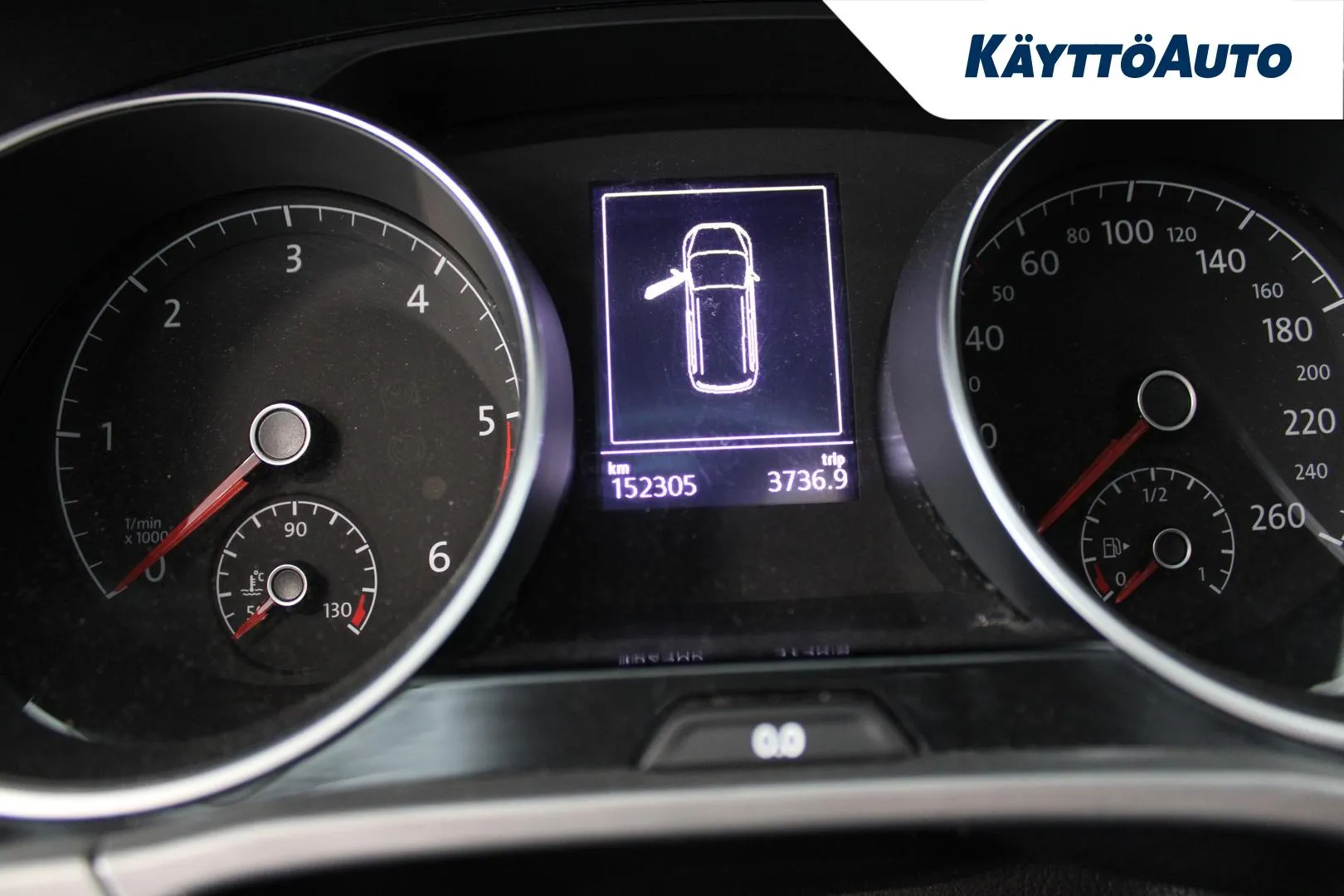 VOLKSWAGEN Touran FNM-323 carousel image