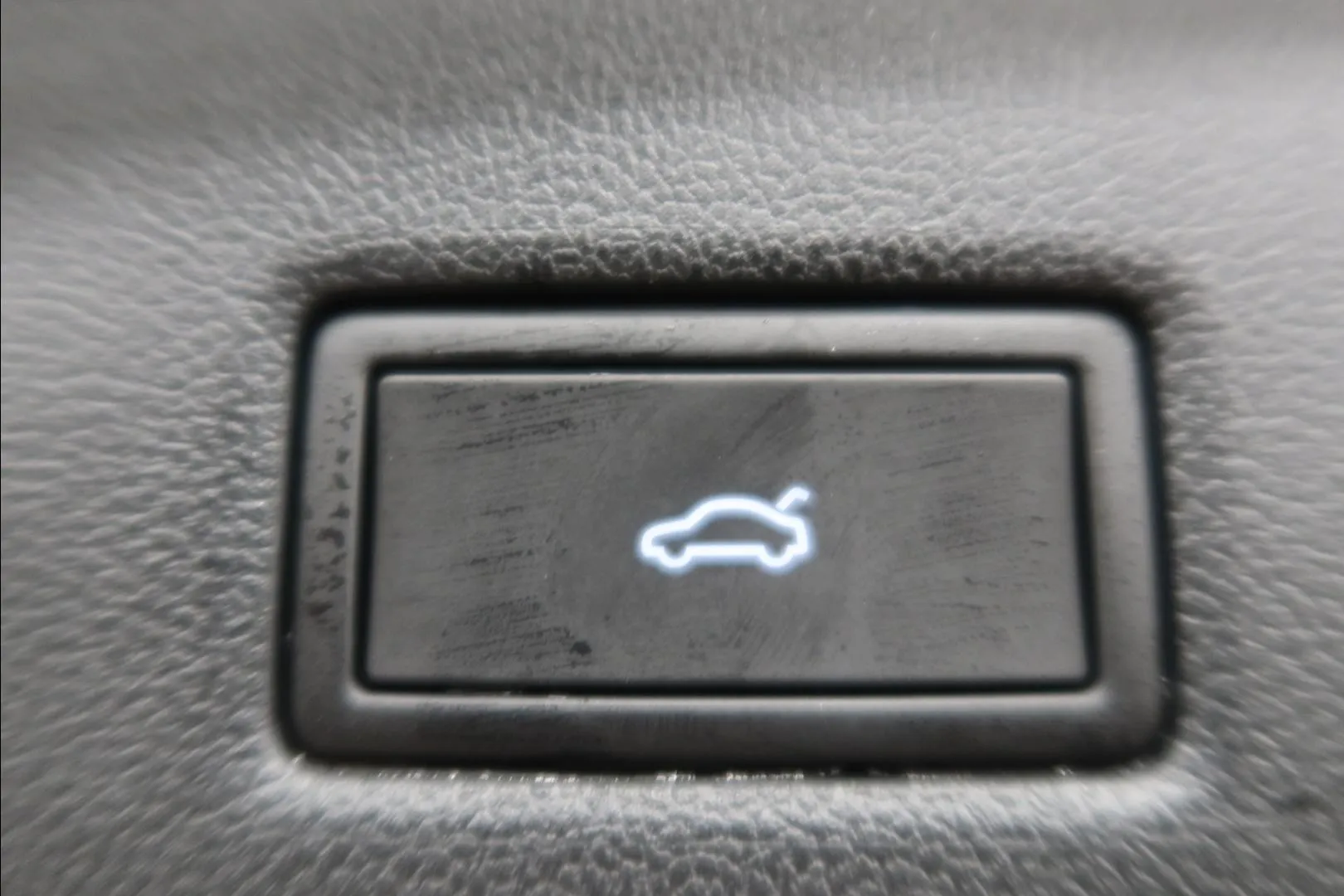 Ford Explorer CSE-427 carousel image