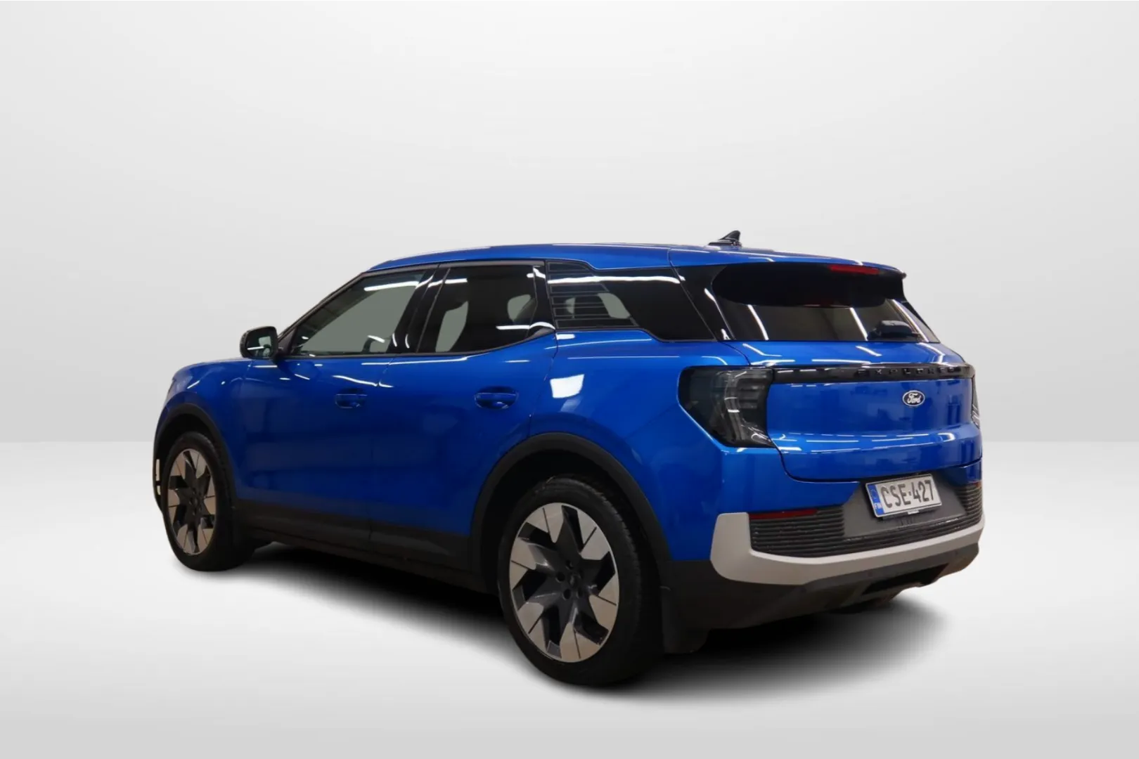 Ford Explorer CSE-427 carousel image