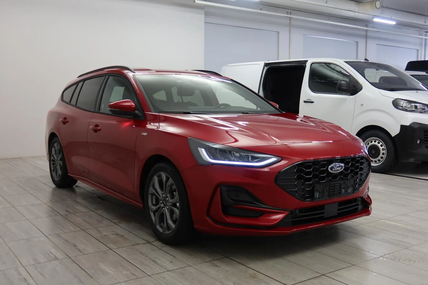 Ford Focus JNT-470 carousel image