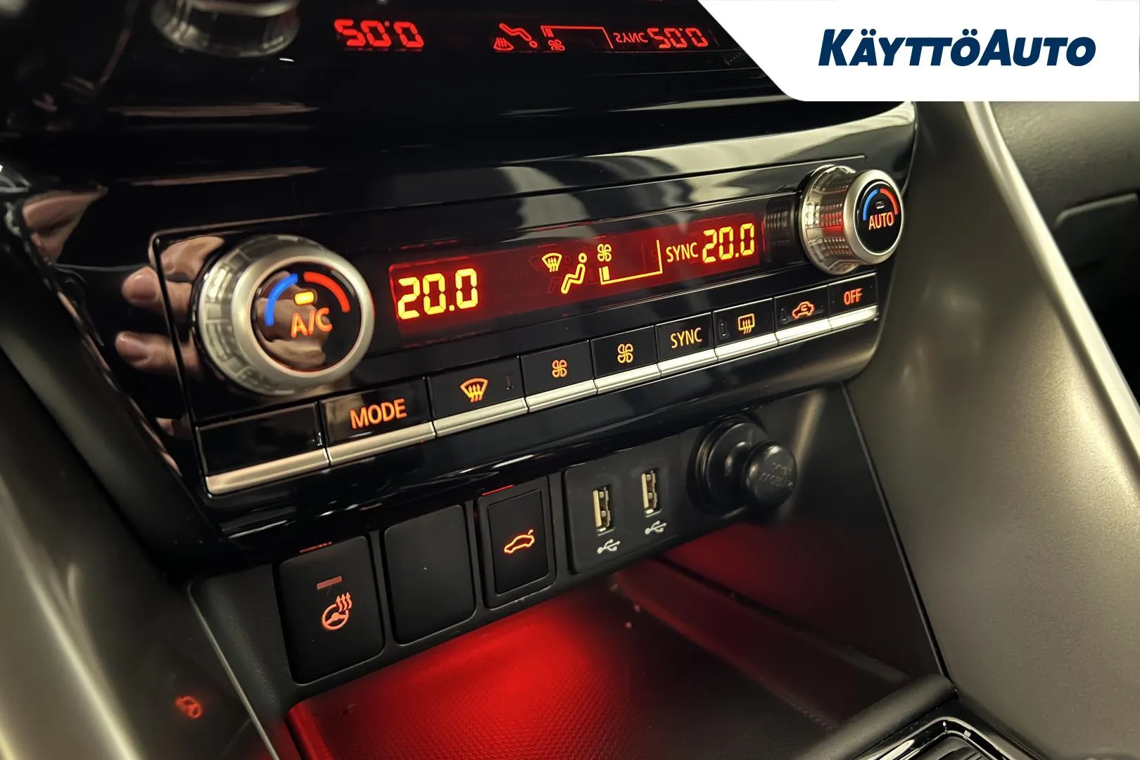 Mitsubishi Eclipse Cross IRM-724 carousel image