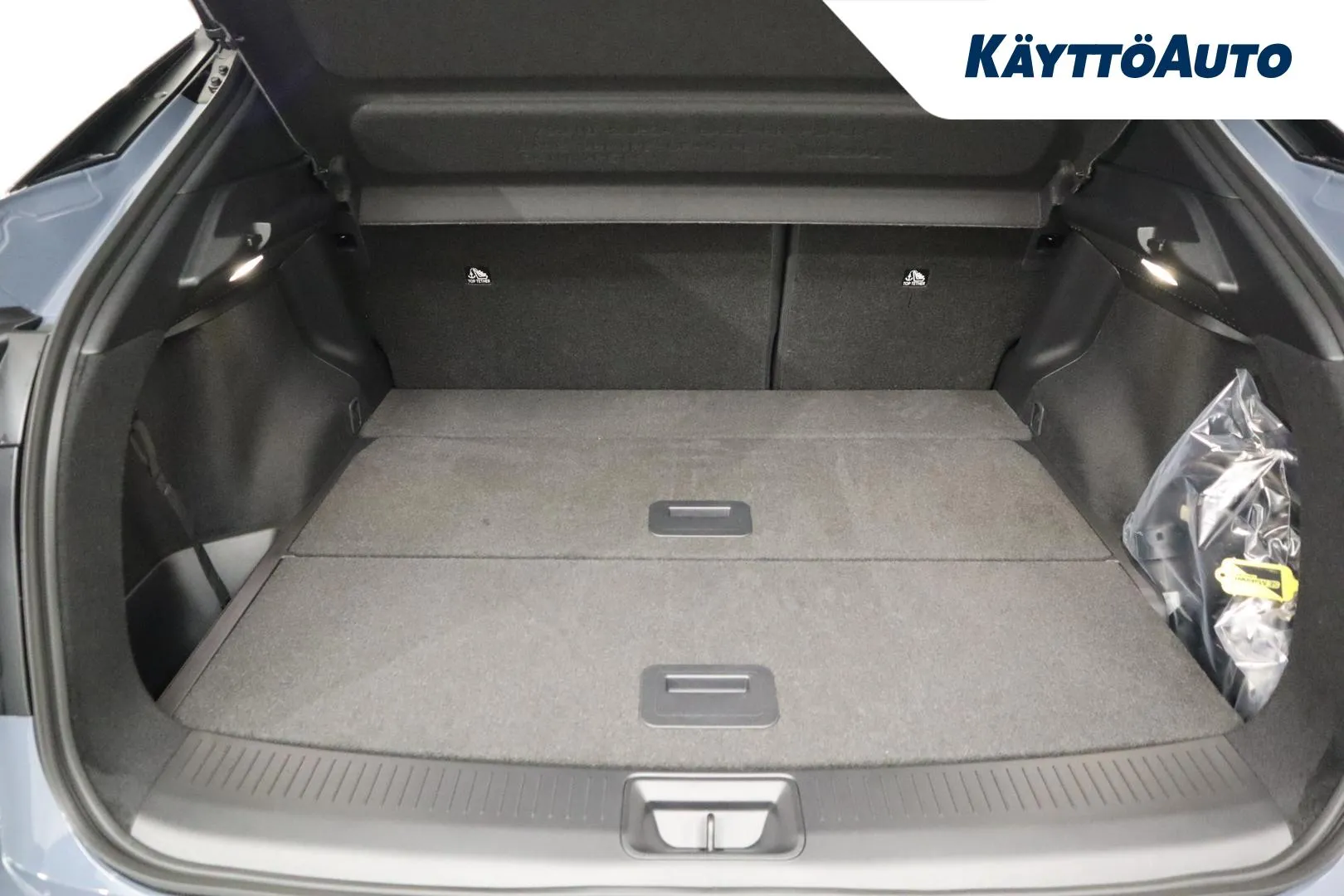 Nissan Ariya NOB-260 carousel image