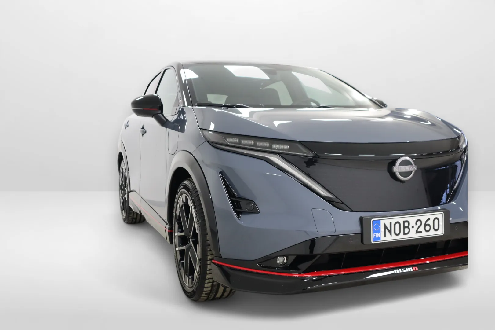 Nissan Ariya NOB-260 carousel image