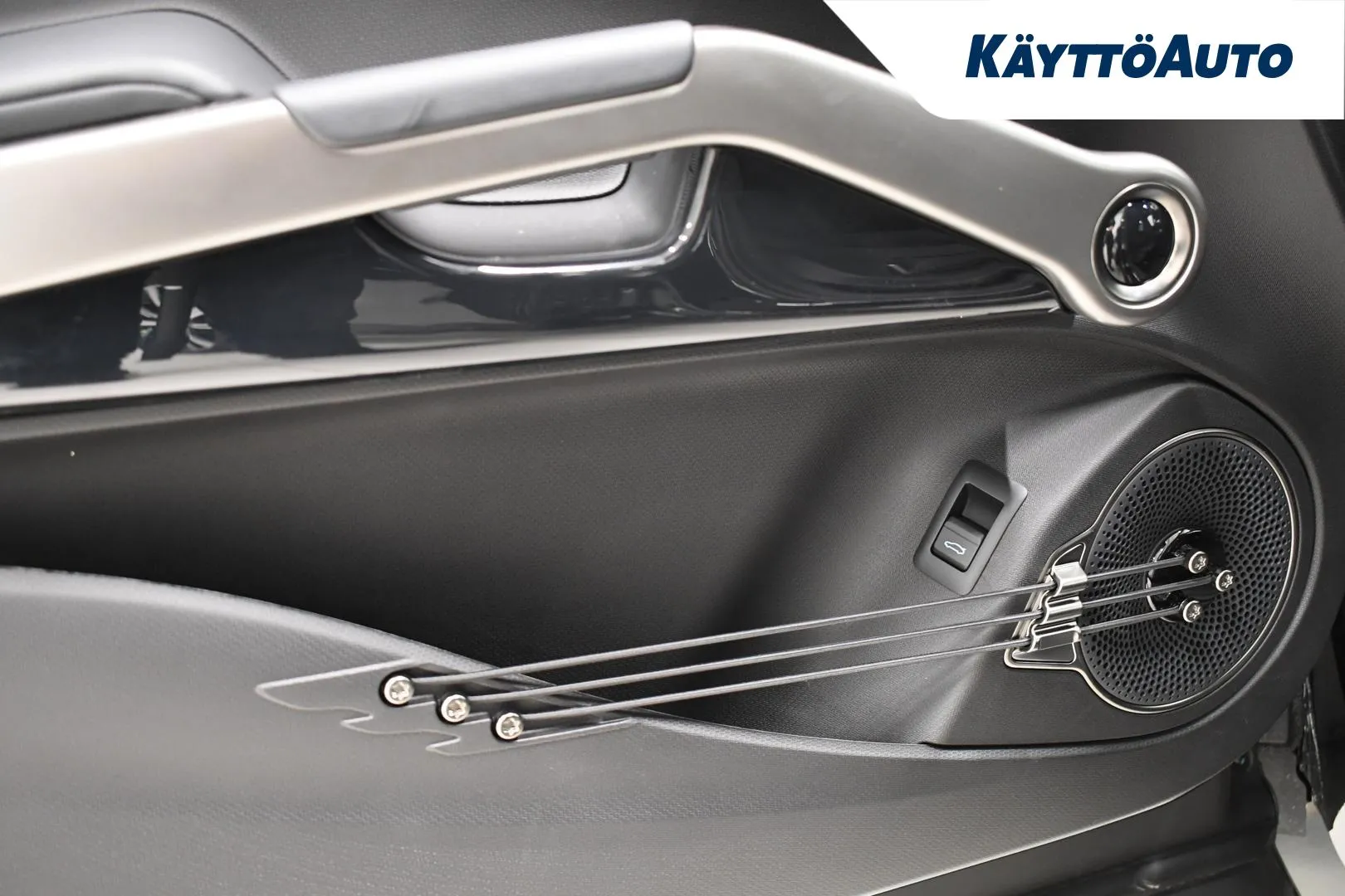 BYD Atto 3 MRJ-277 carousel image