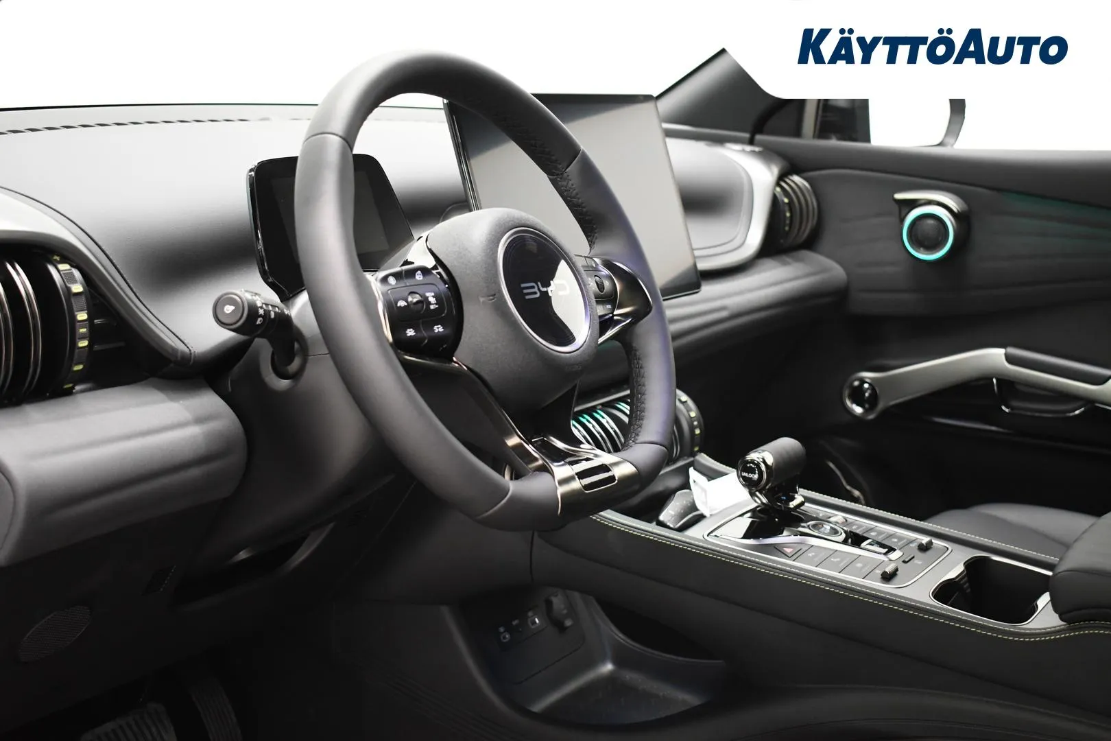 BYD Atto 3 MRJ-277 carousel image