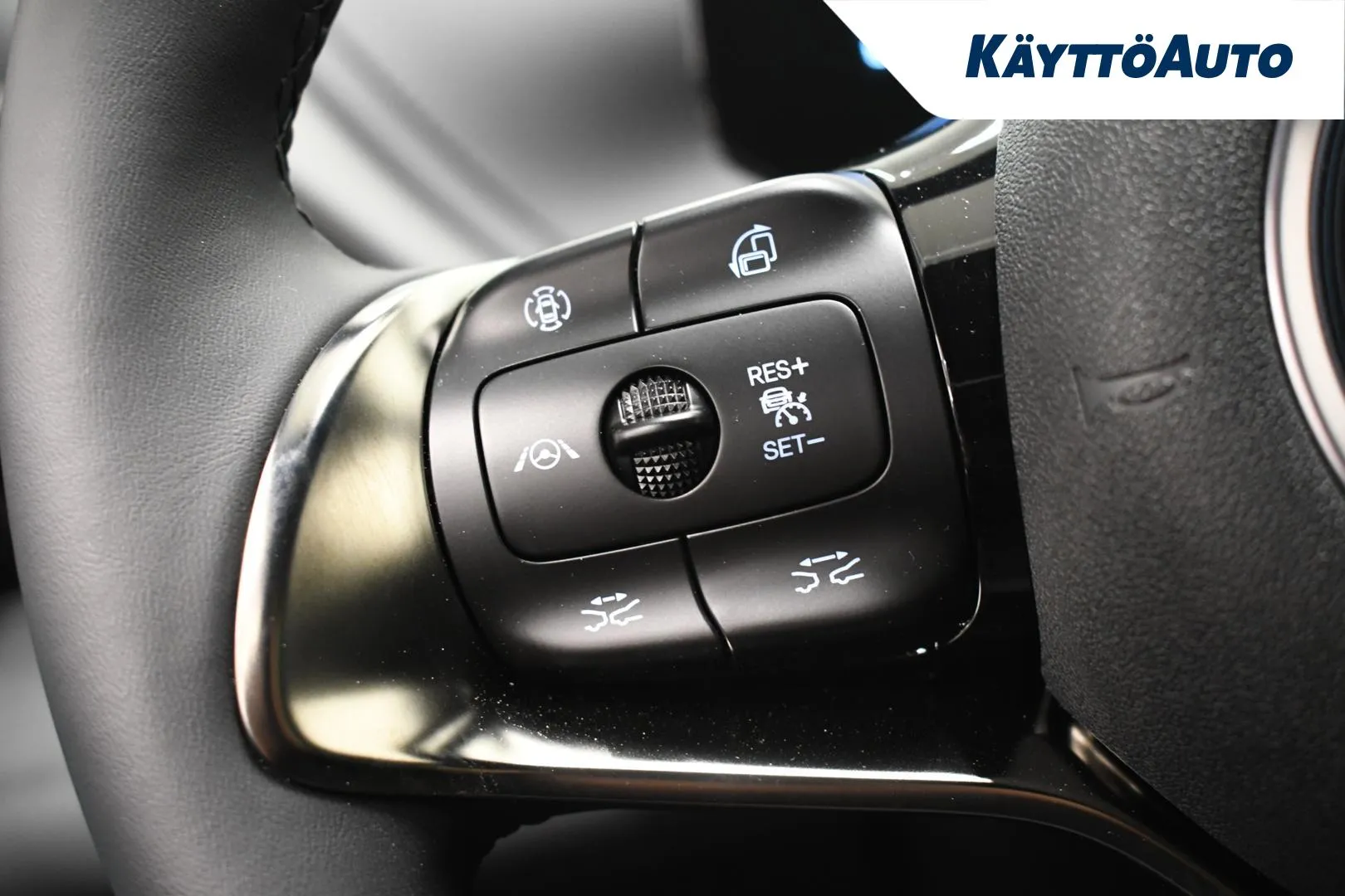 BYD Atto 3 MRJ-277 carousel image