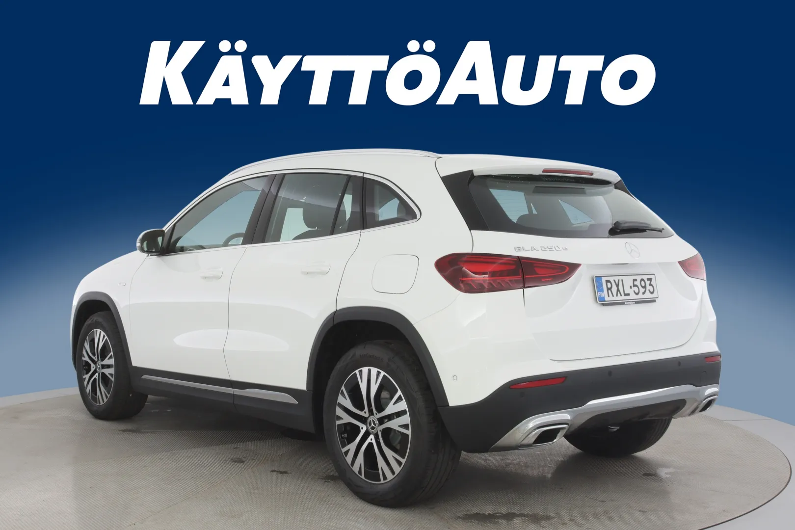 Mercedes-Benz GLA RXL-593 carousel image